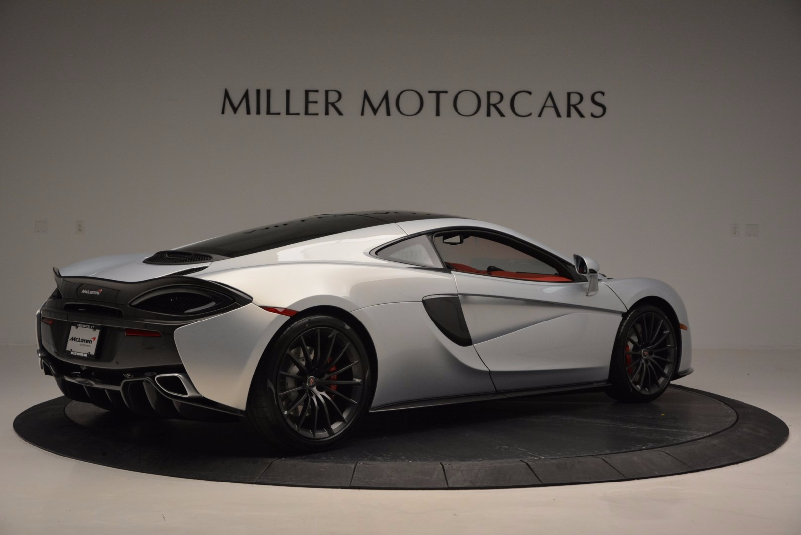 Used-2017-McLaren-570GT