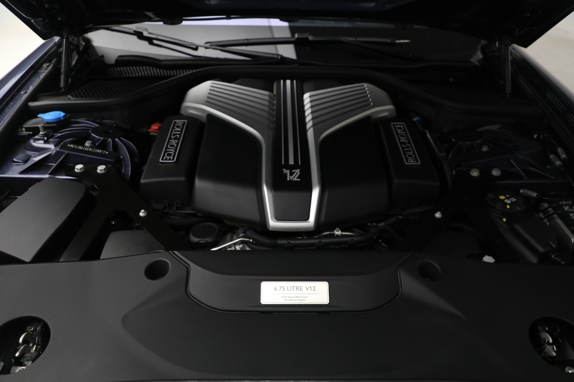 Used-2025-Rolls-Royce-Ghost