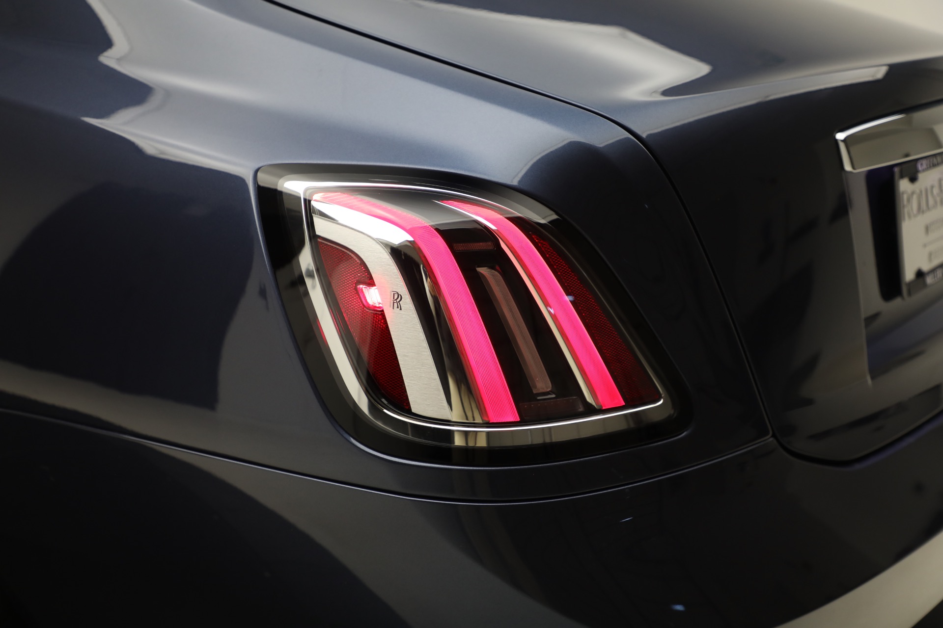 Used-2025-Rolls-Royce-Ghost