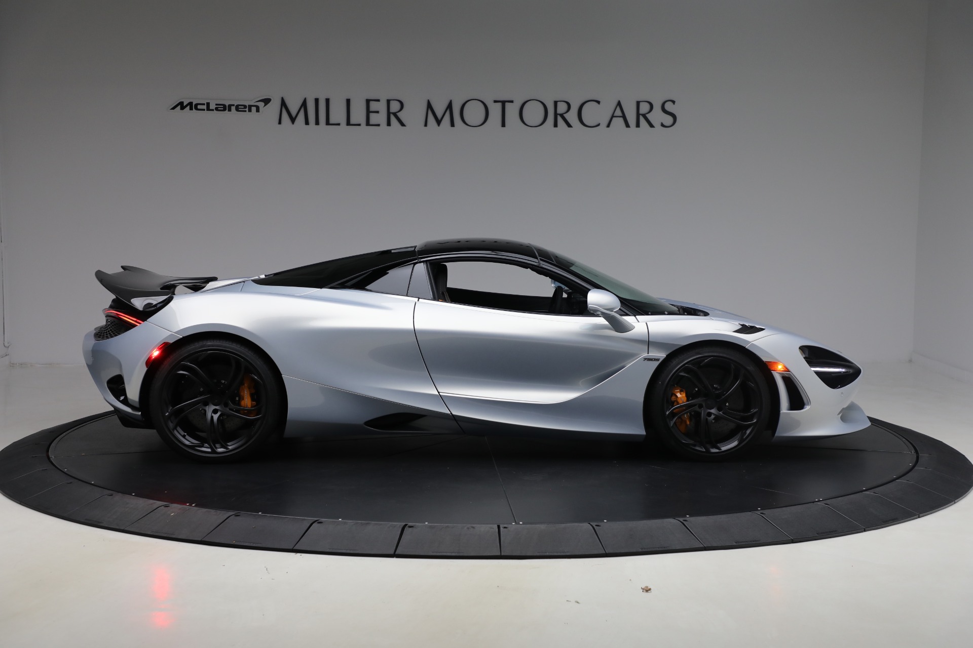 New-2026-McLaren-750S-Spider-TechLux
