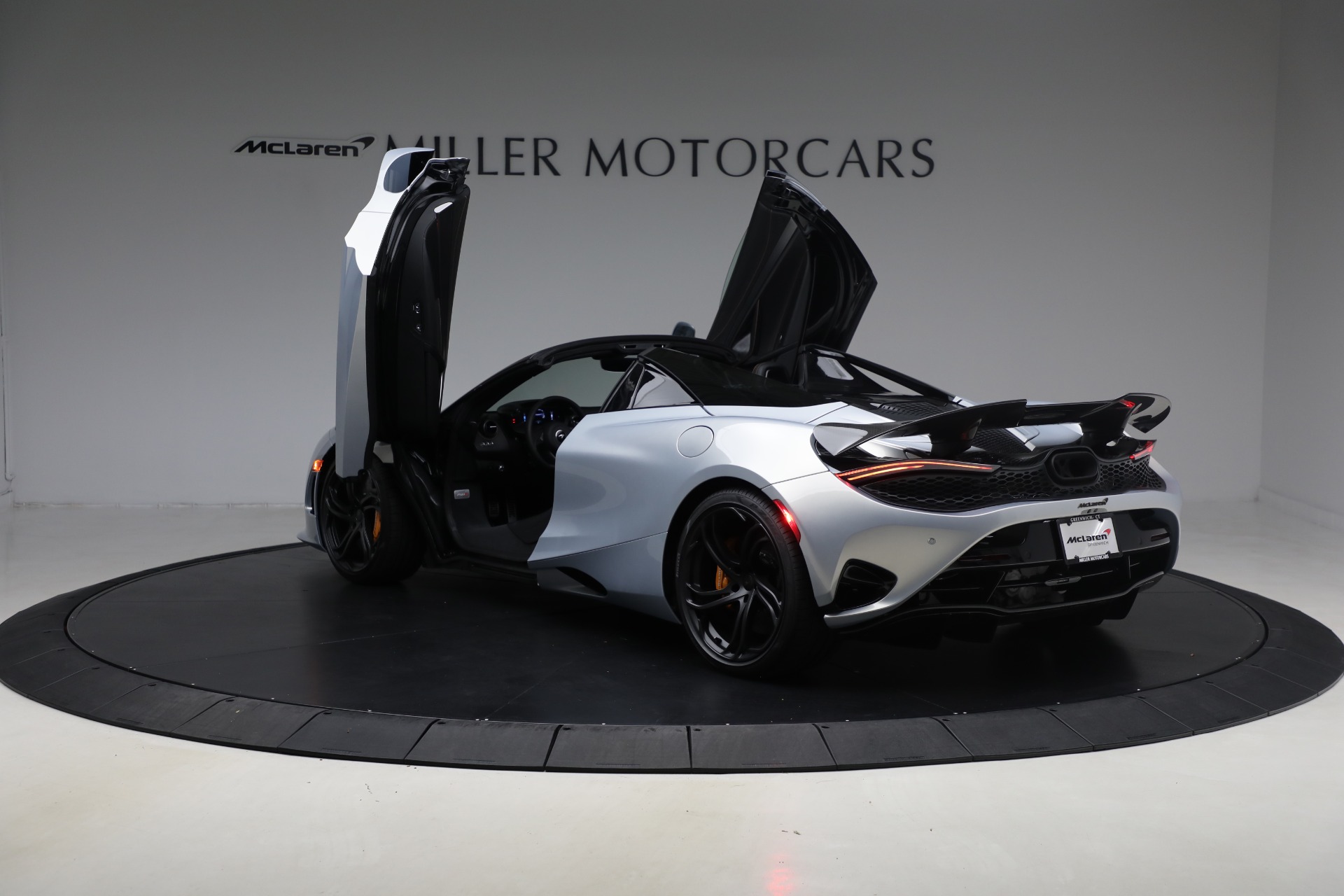 New-2026-McLaren-750S-Spider-TechLux