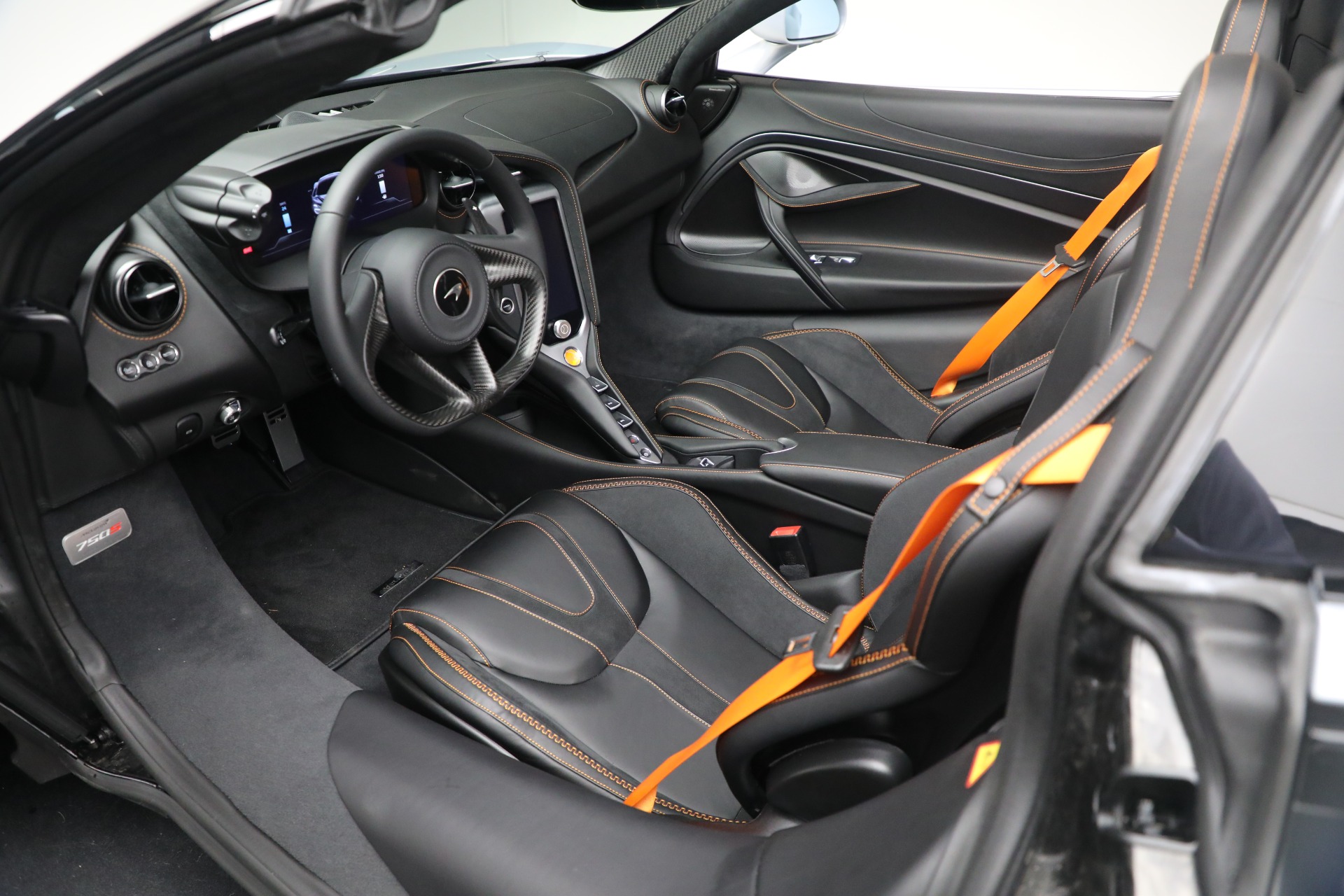 New-2026-McLaren-750S-Spider-TechLux