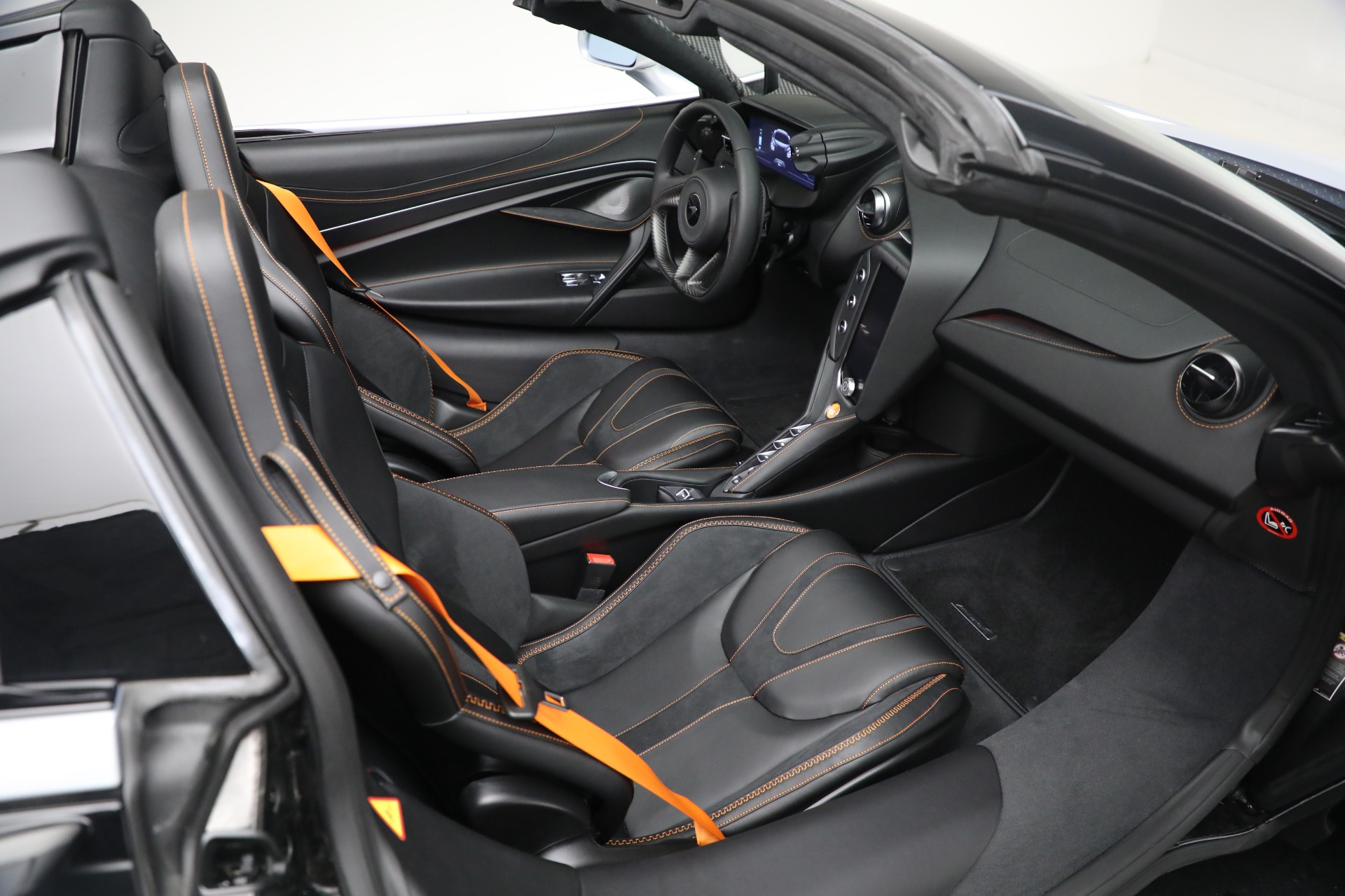 New-2026-McLaren-750S-Spider-TechLux