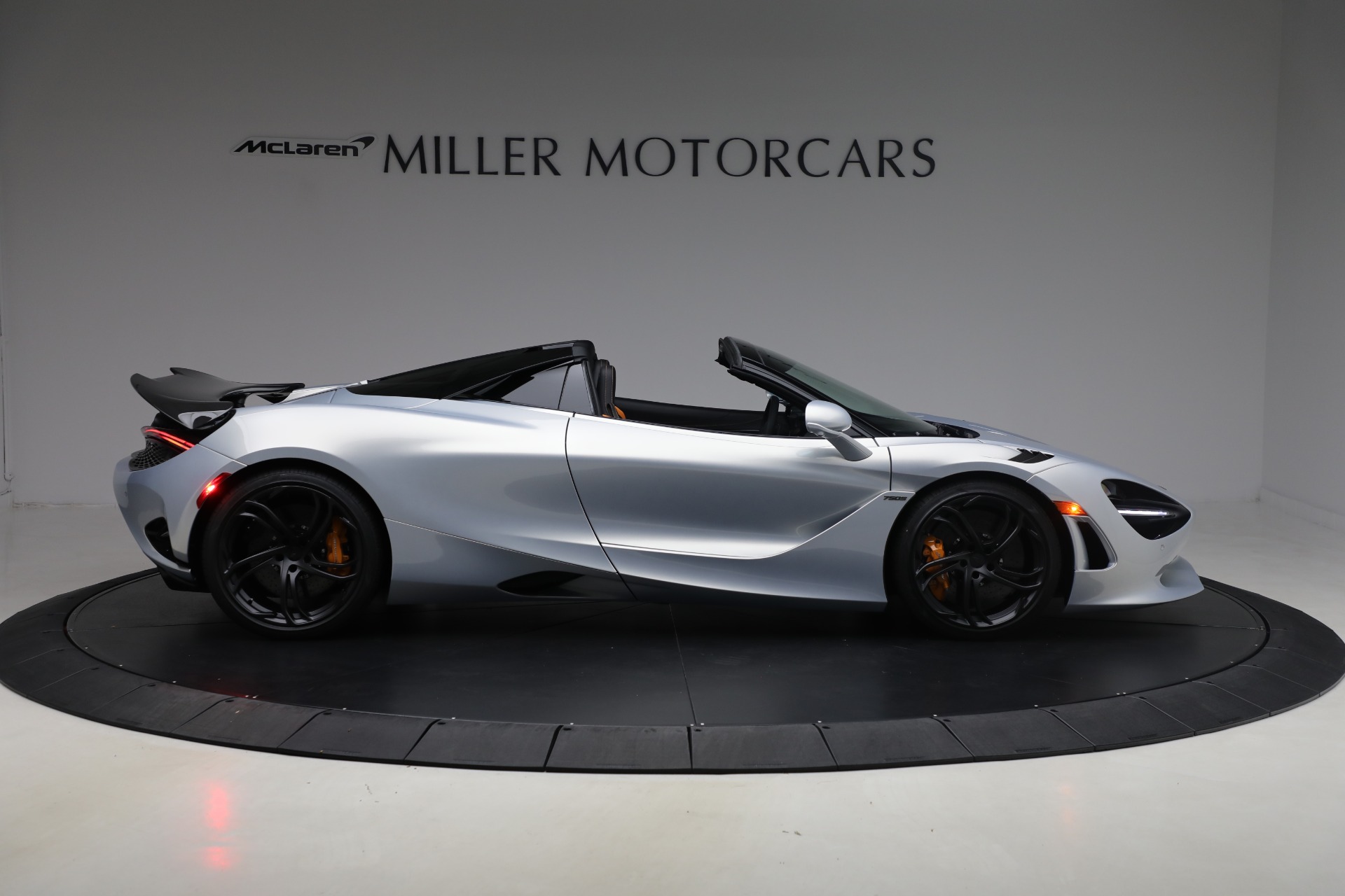 New-2026-McLaren-750S-Spider-TechLux