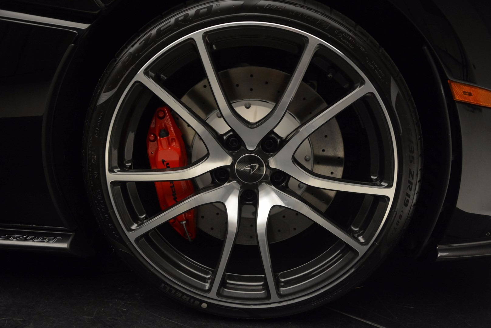 Used-2017-McLaren-570GT