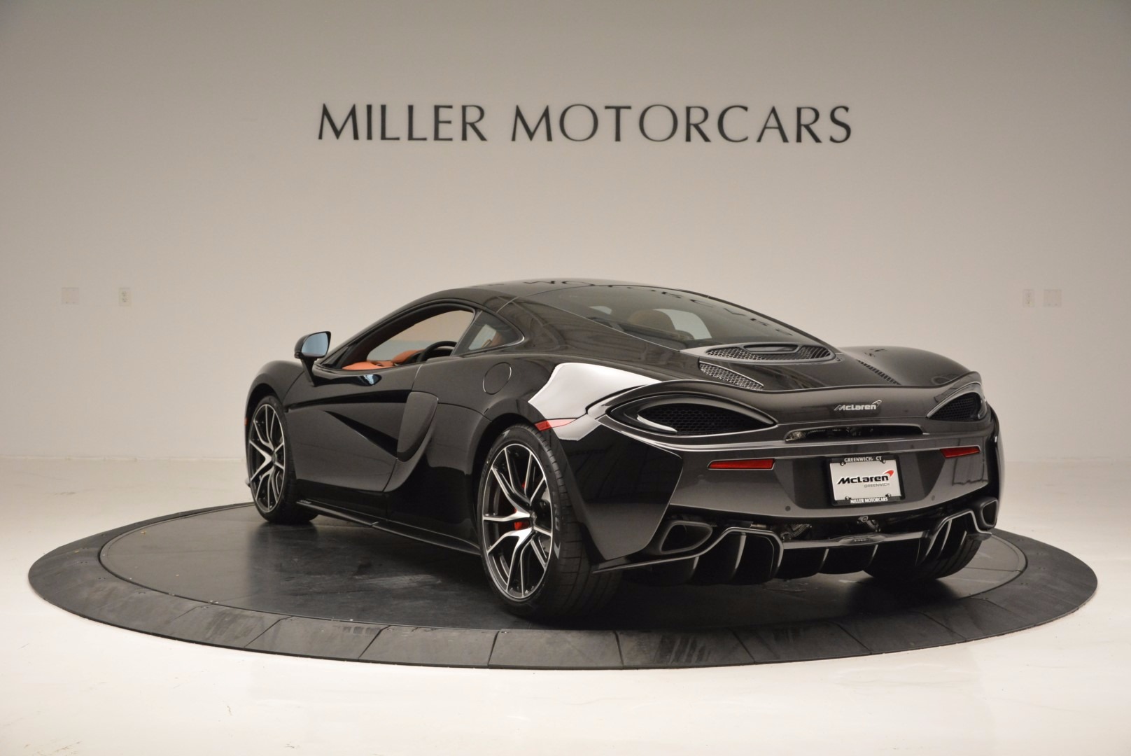 Used-2017-McLaren-570GT