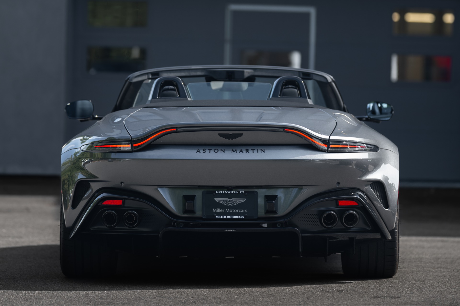 New-2026-Aston-Martin-Vantage-Roadster