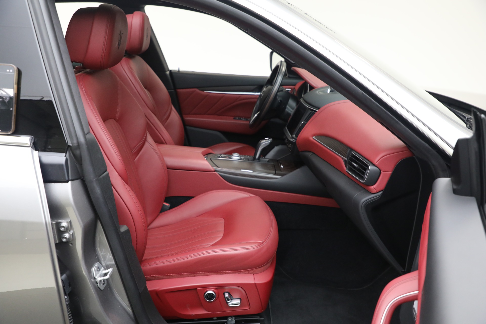 Used-2022-Maserati-Levante-GT