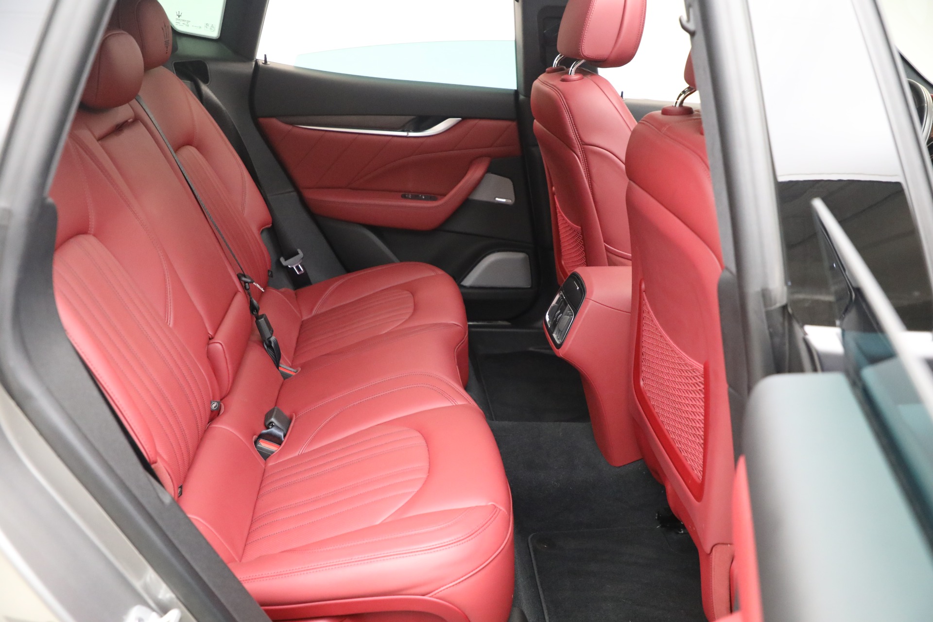 Used-2022-Maserati-Levante-GT