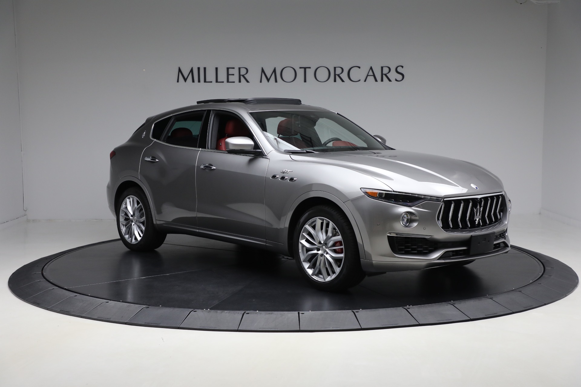 Used-2022-Maserati-Levante-GT