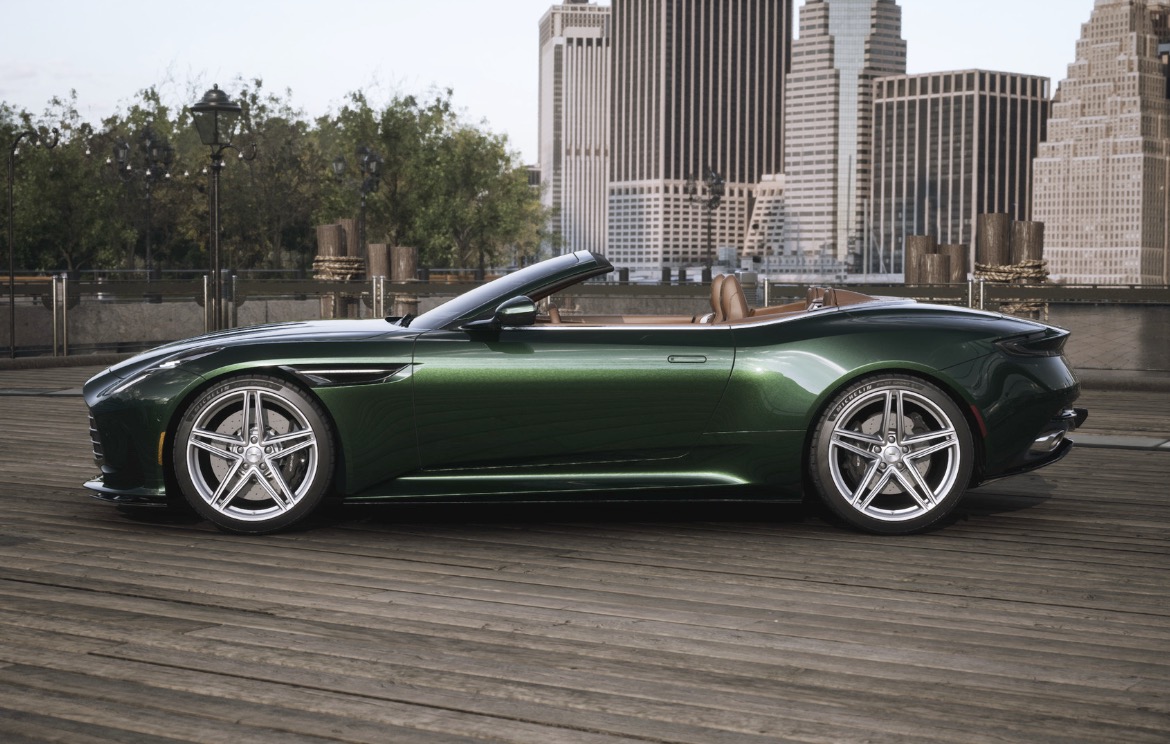 New-2026-Aston-Martin-DB12-Volante