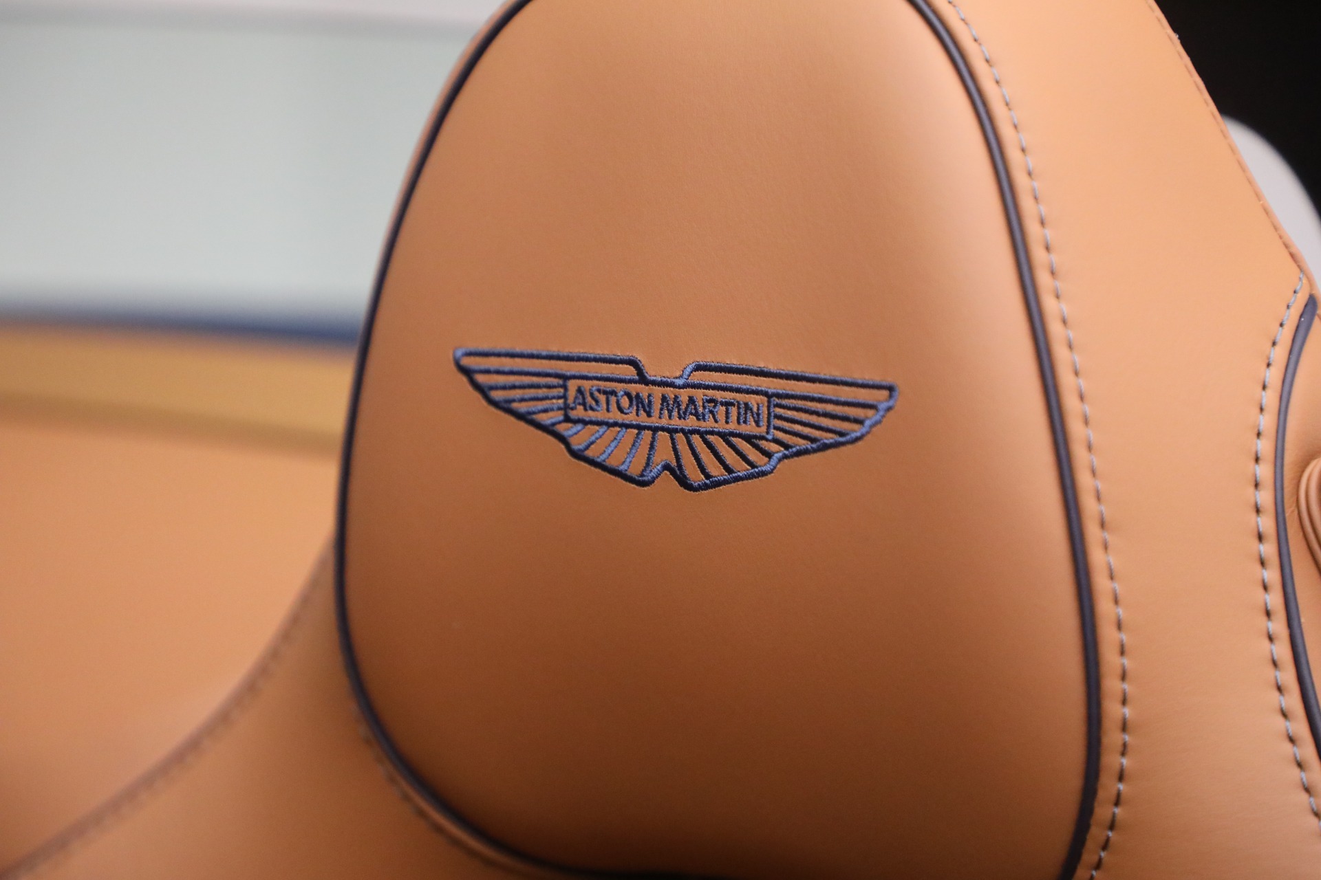 New-2026-Aston-Martin-Vantage-Roadster