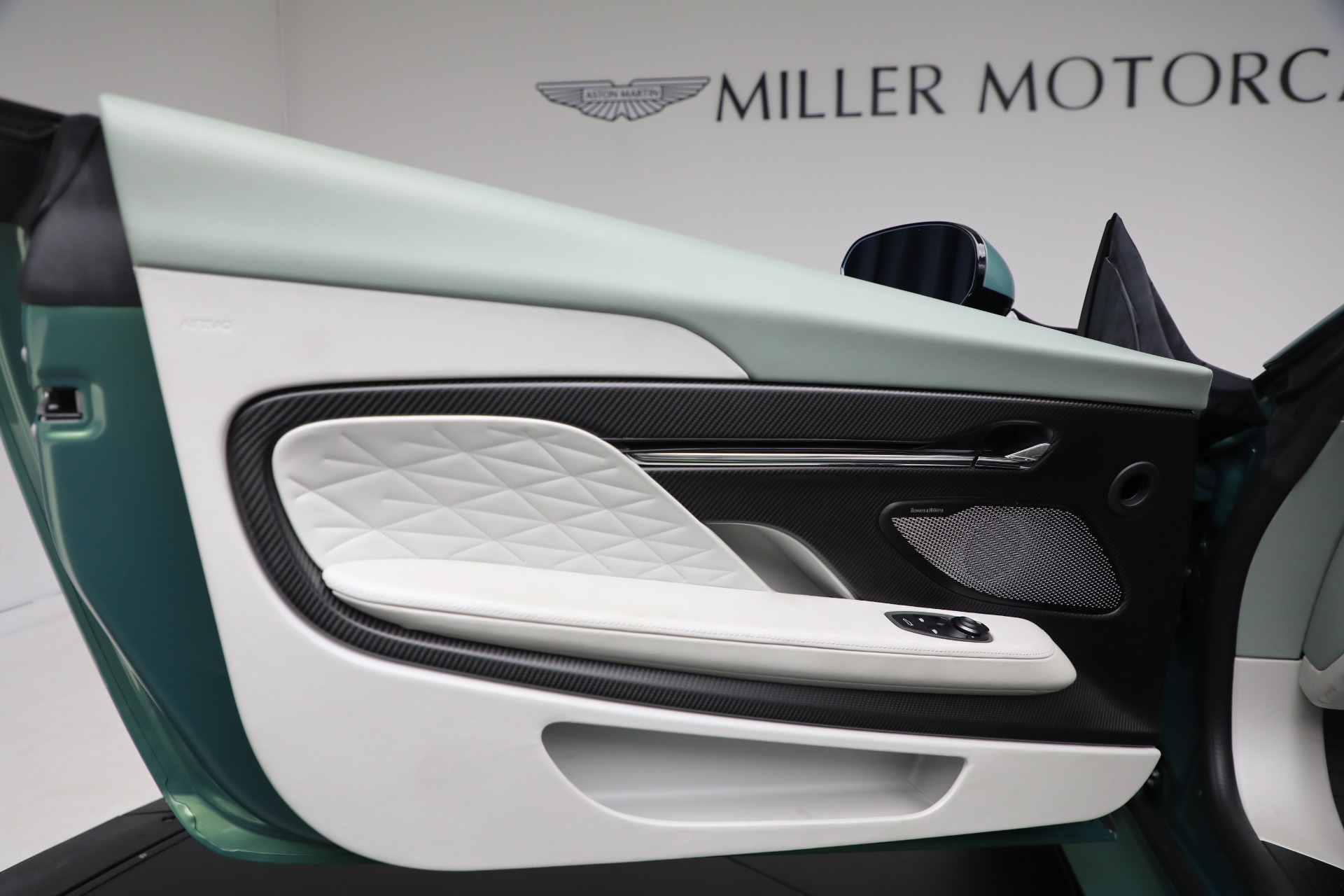 Used-2025-Aston-Martin-DB12-Volante