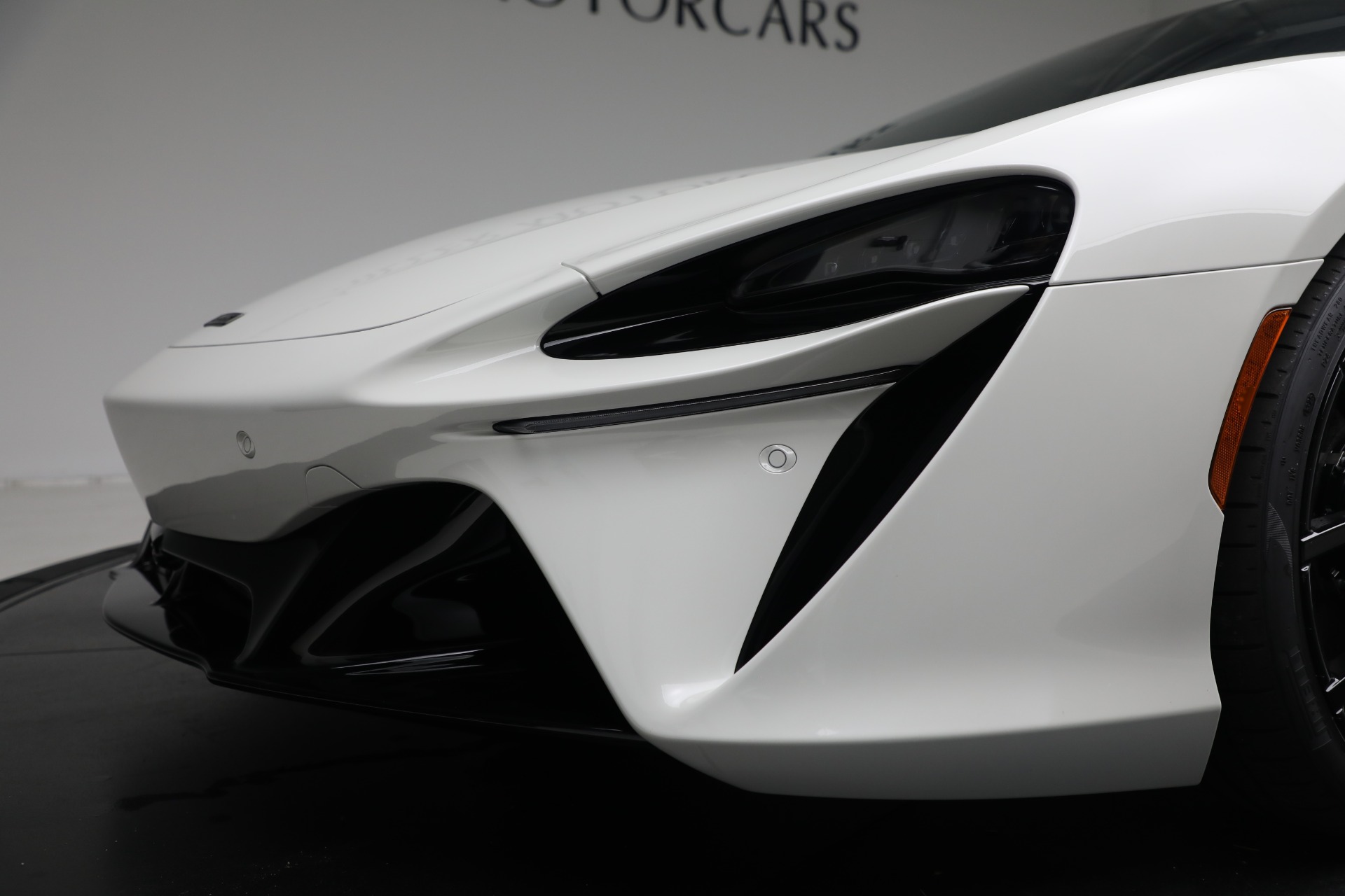 New-2026-McLaren-Artura-TechLux