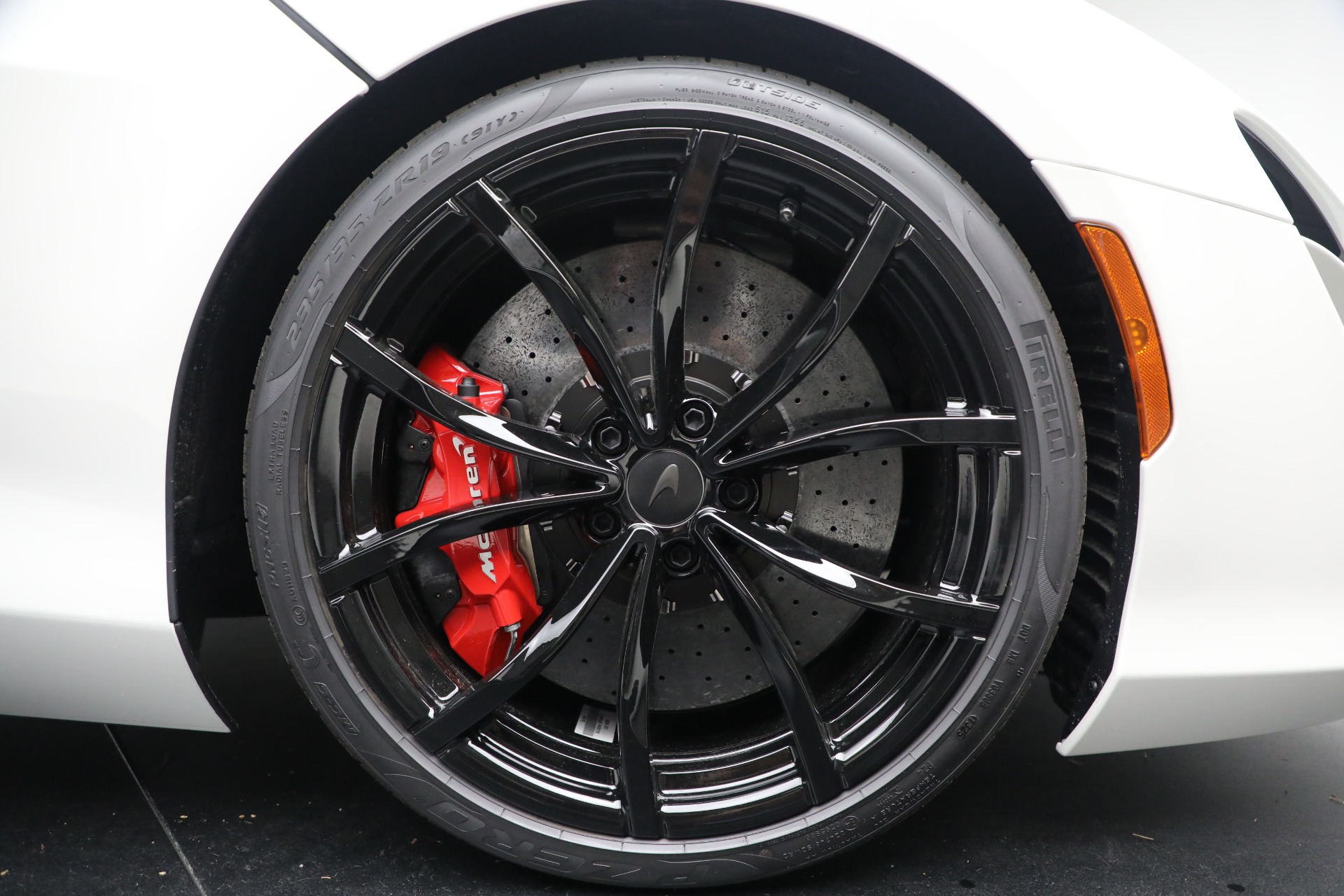 New-2026-McLaren-Artura-TechLux