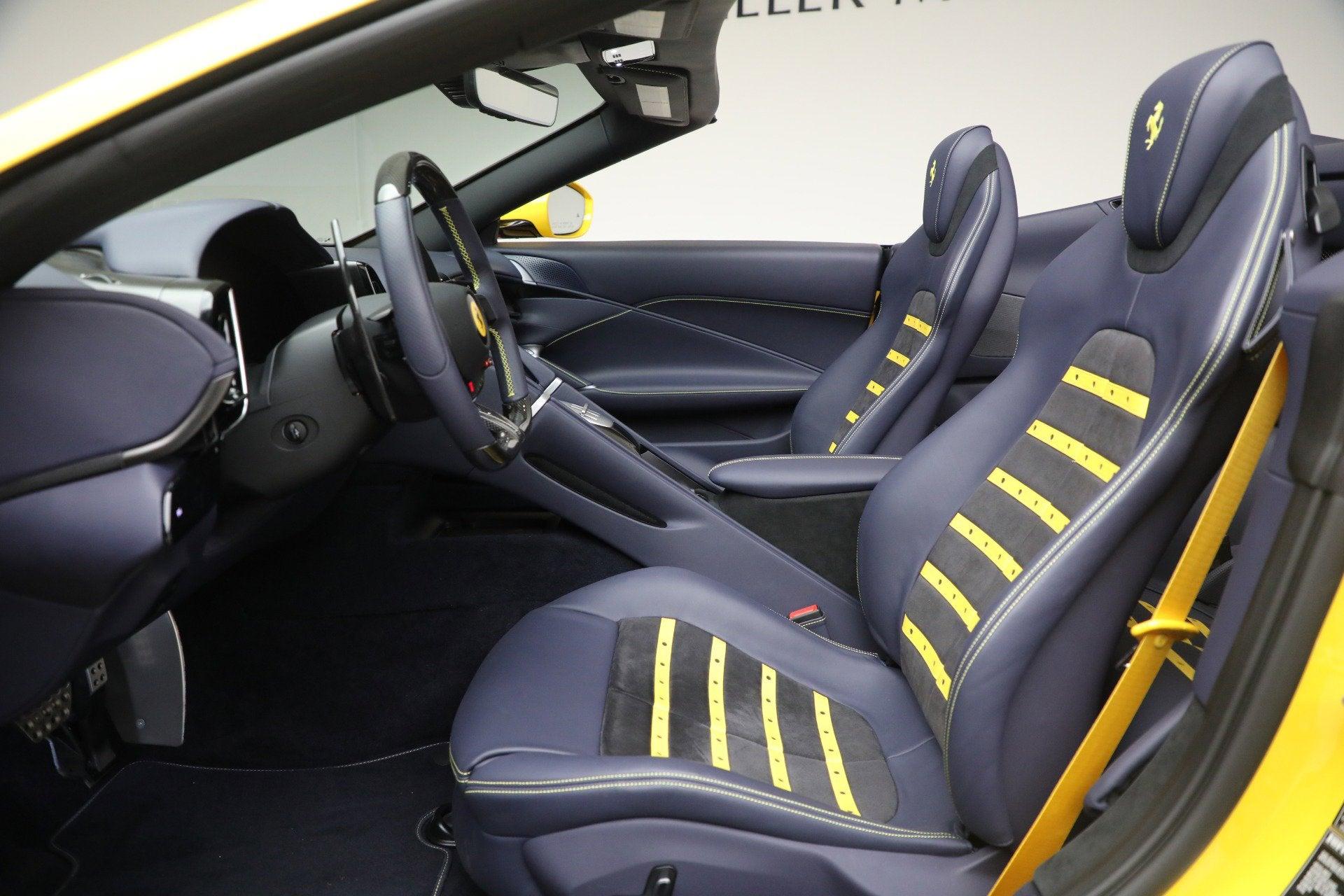 Used-2025-Ferrari-Roma-Spider