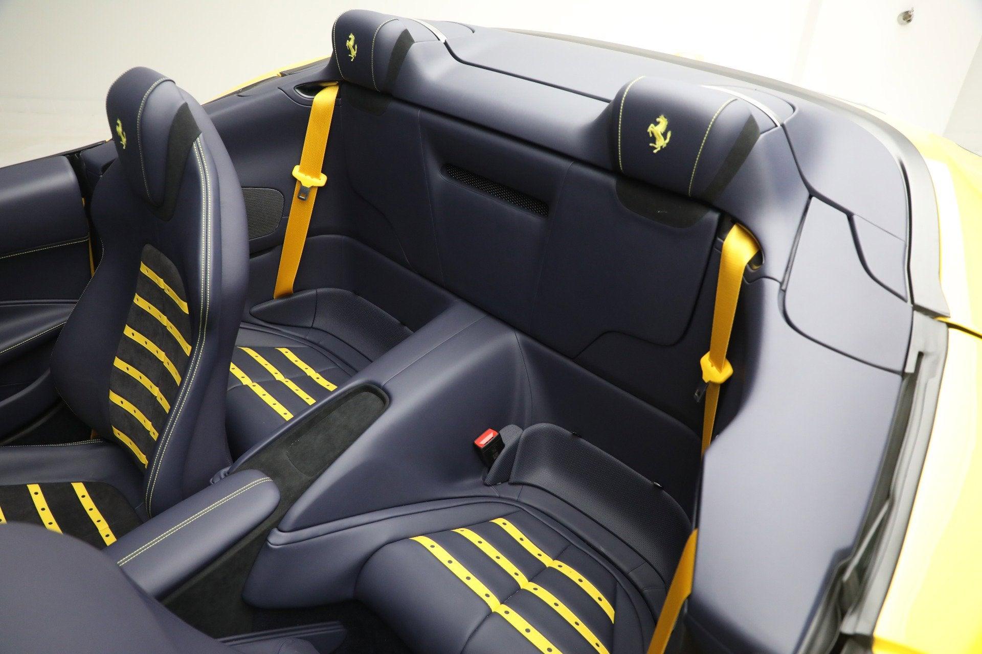 Used-2025-Ferrari-Roma-Spider