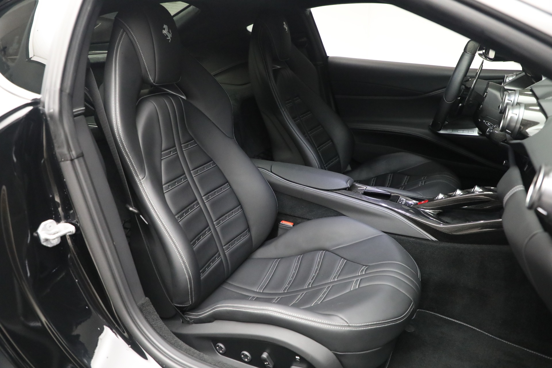 Used-2019-Ferrari-812-Superfast