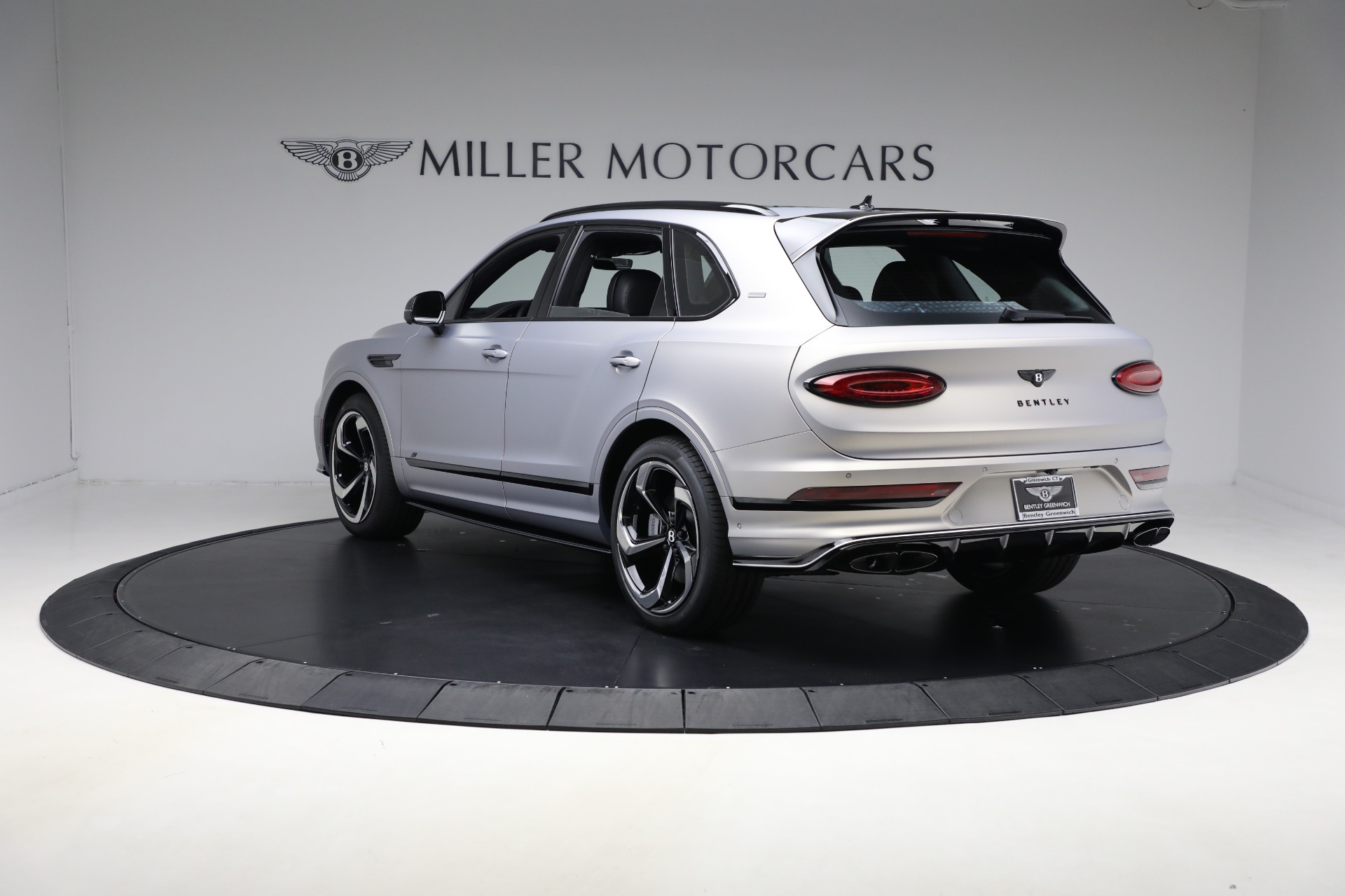 New-2025-Bentley-Bentayga-S-Black-Edition