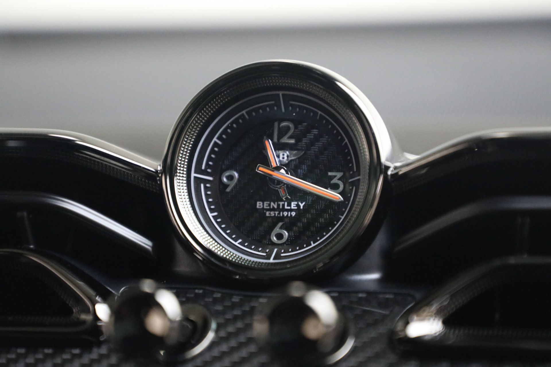 New-2026-Bentley-Bentayga-Speed-V8