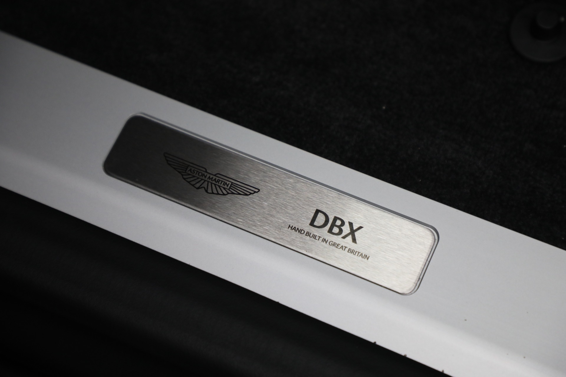 New-2026-Aston-Martin-DBX-707