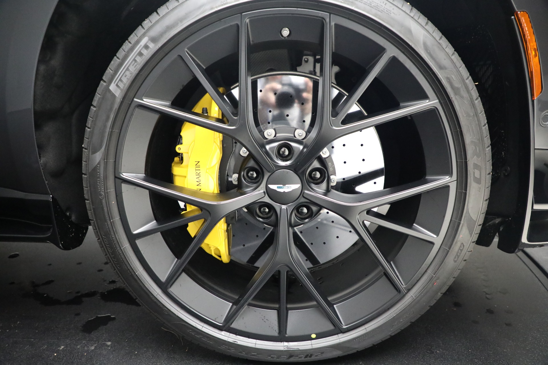 New-2026-Aston-Martin-DBX-707