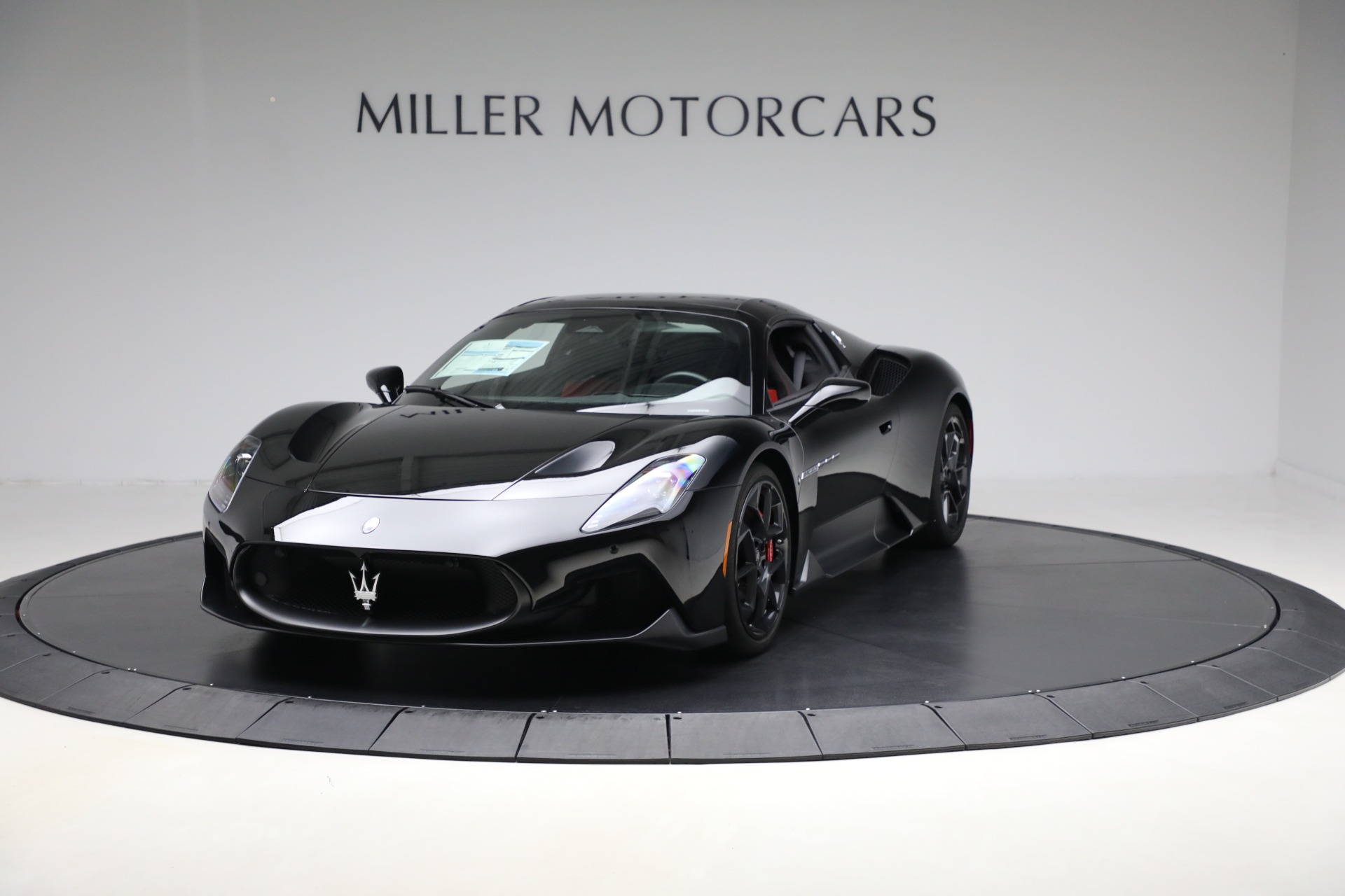 New-2024-Maserati-MC20-Cielo