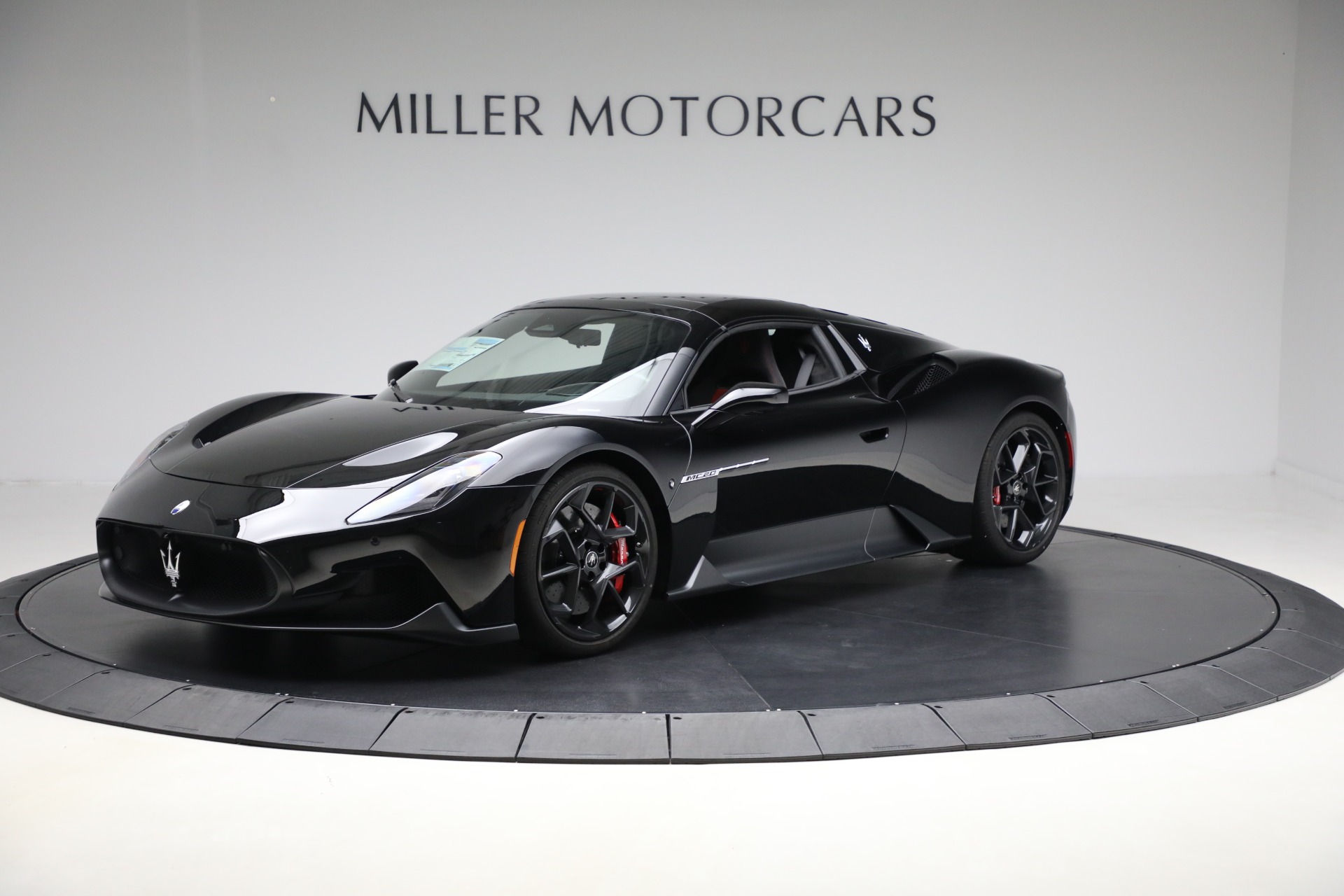 New-2024-Maserati-MC20-Cielo