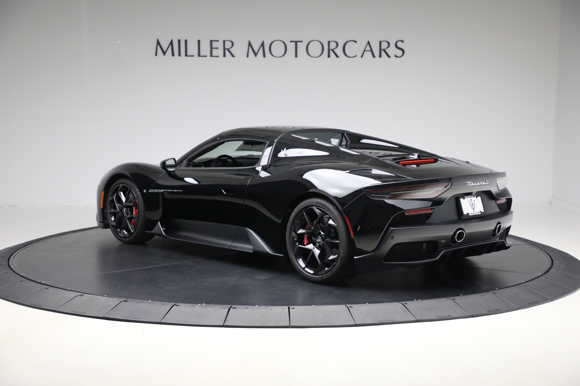 New-2024-Maserati-MC20-Cielo