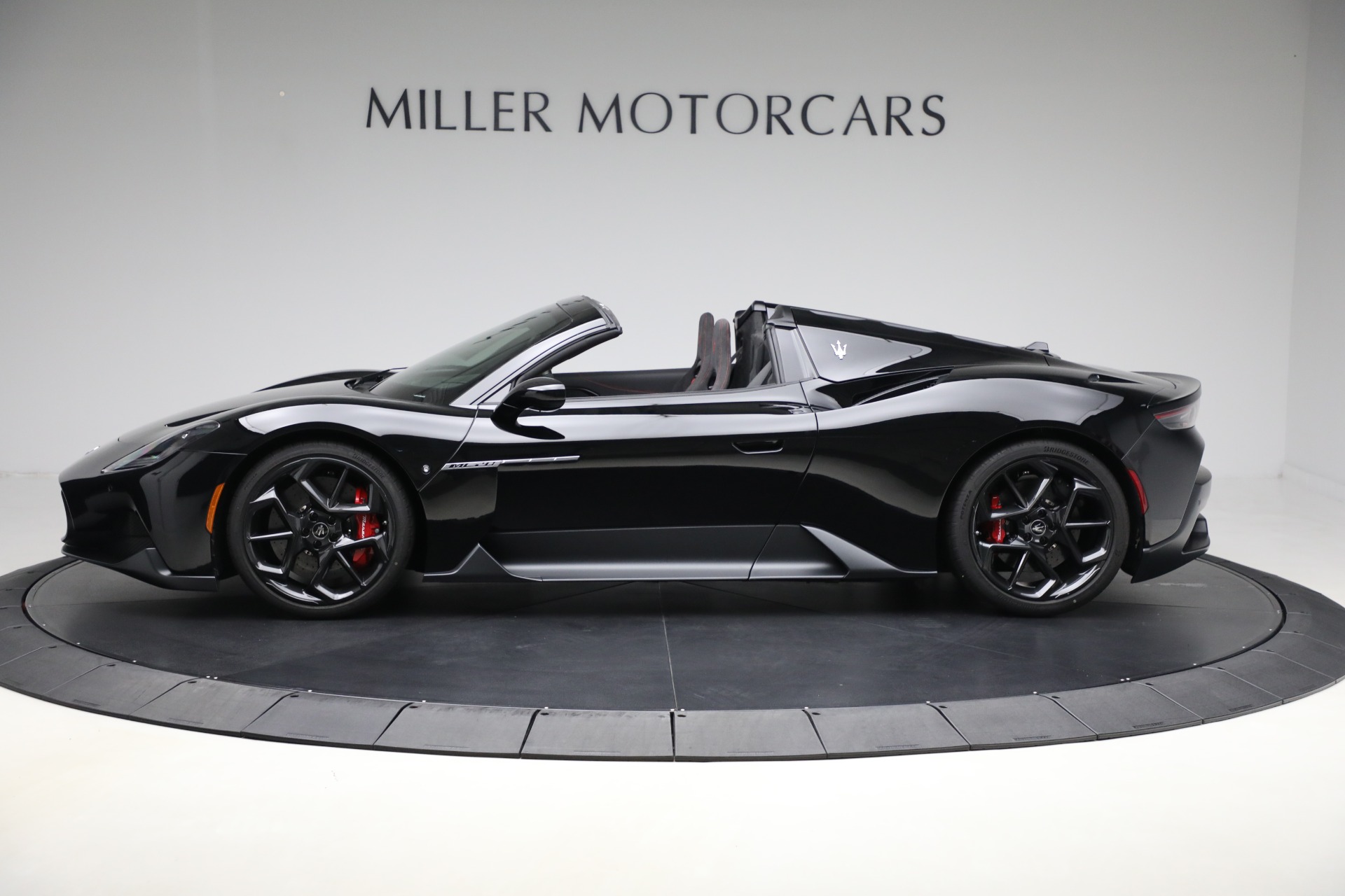 New-2024-Maserati-MC20-Cielo