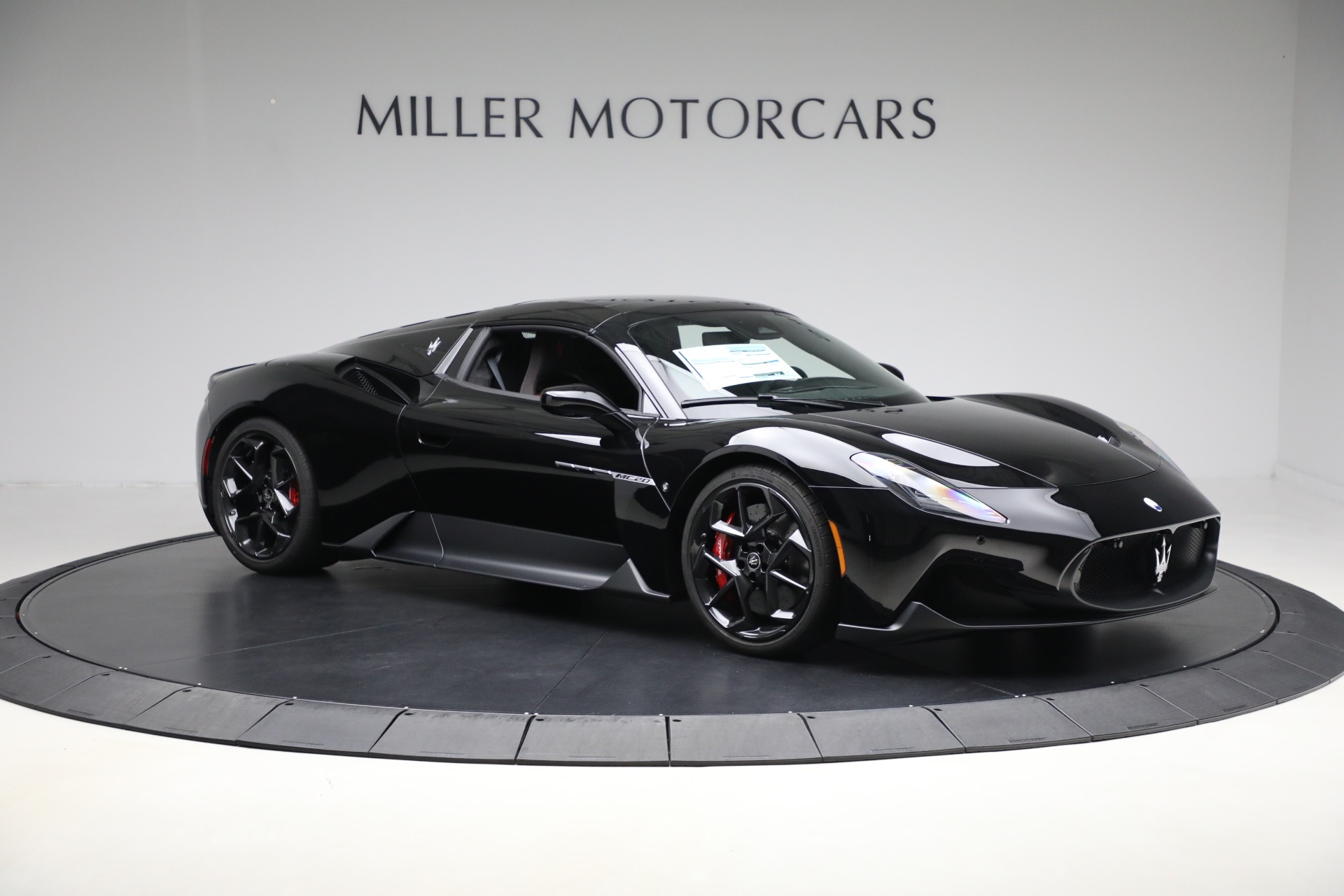 New-2024-Maserati-MC20-Cielo