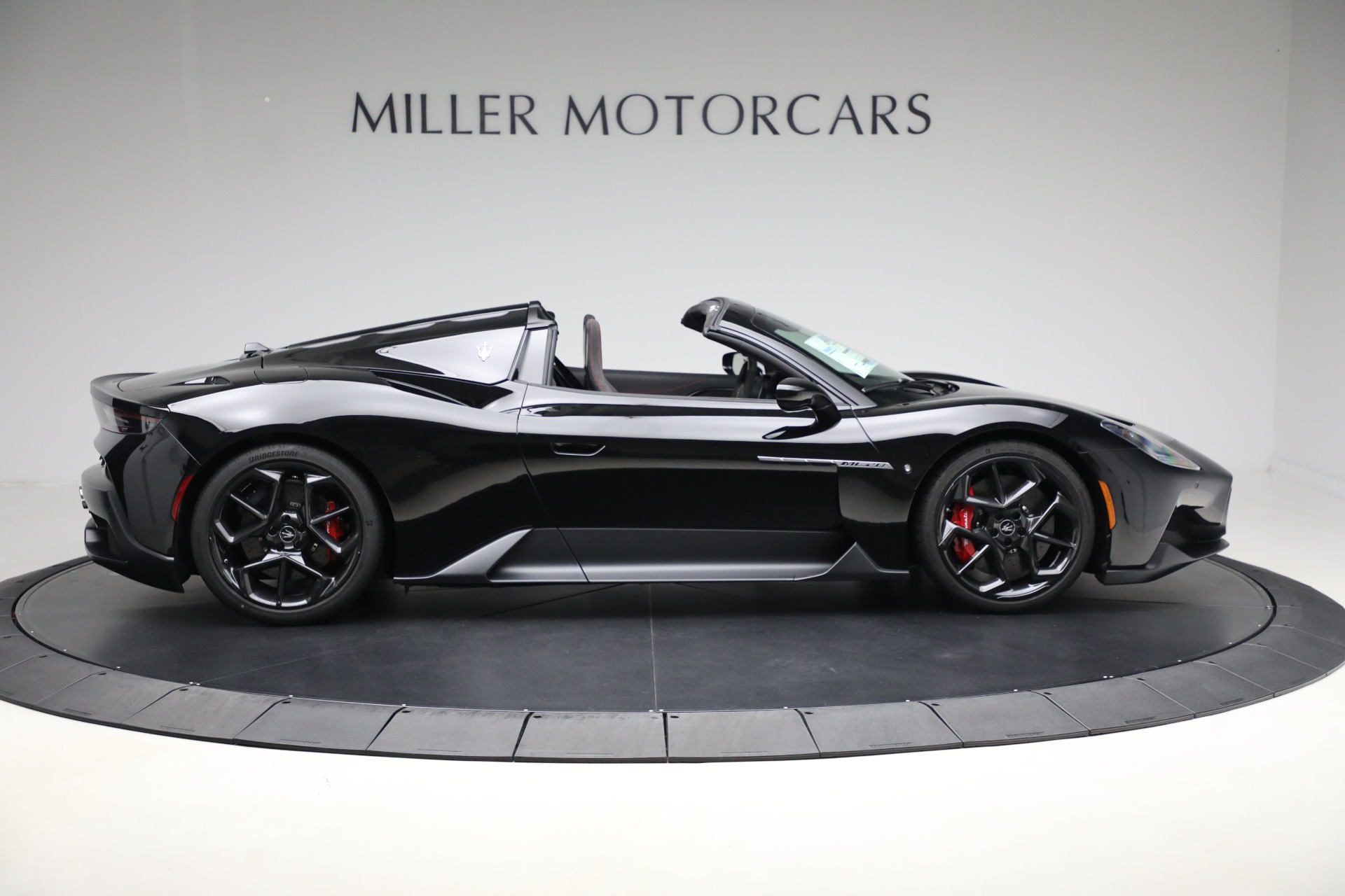 New-2024-Maserati-MC20-Cielo