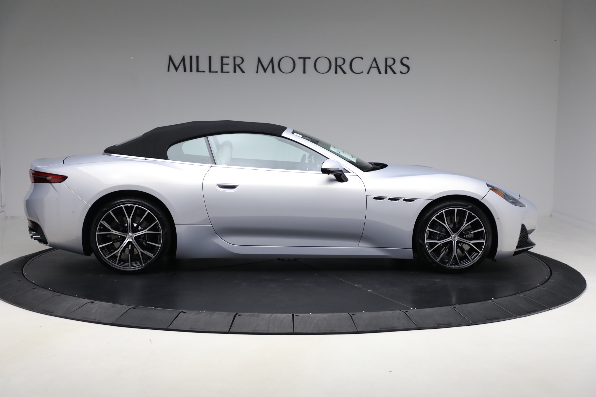 New-2026-Maserati-GranCabrio-Modena