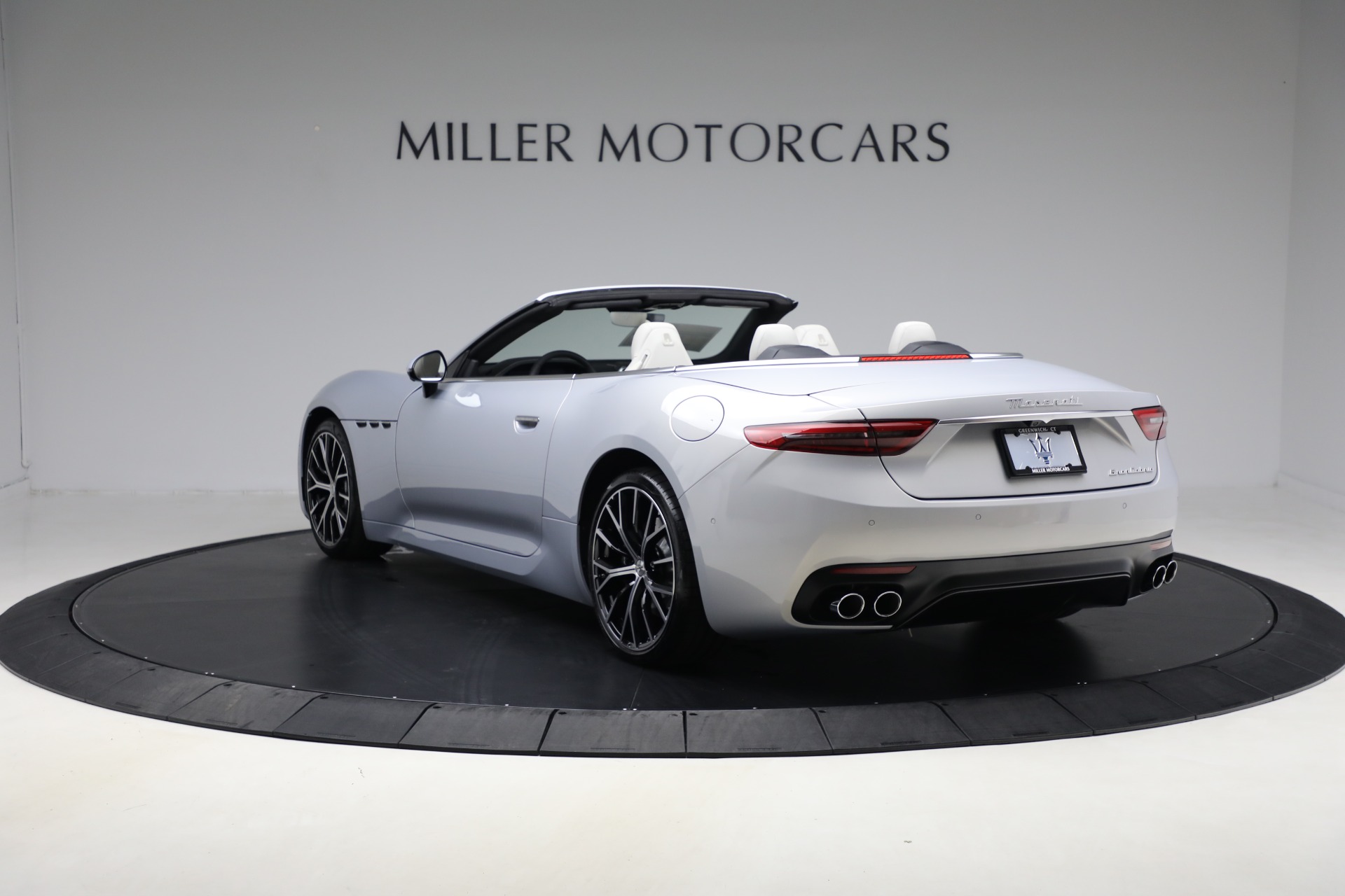 New-2026-Maserati-GranCabrio-Modena