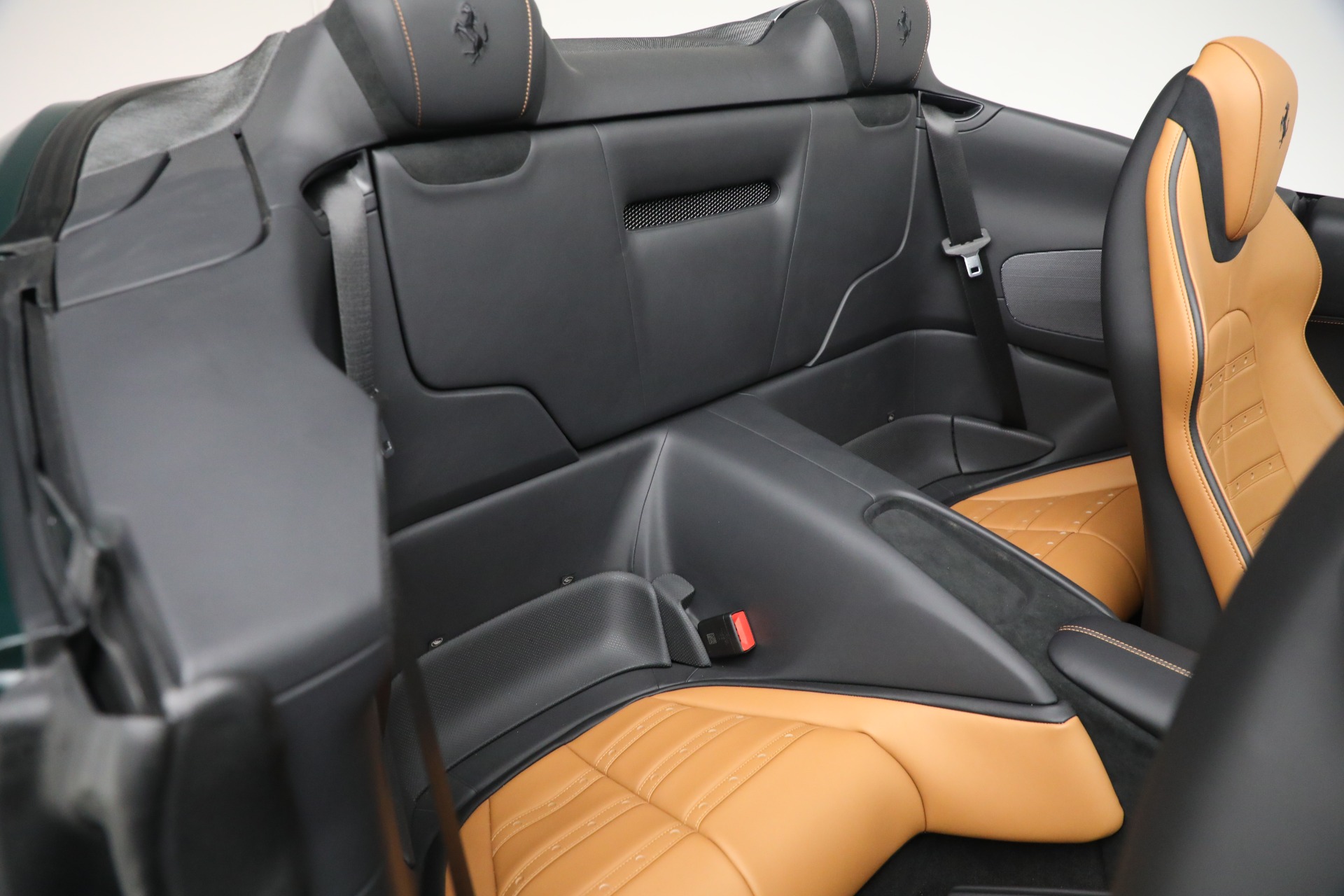 Used-2025-Ferrari-Roma-Spider