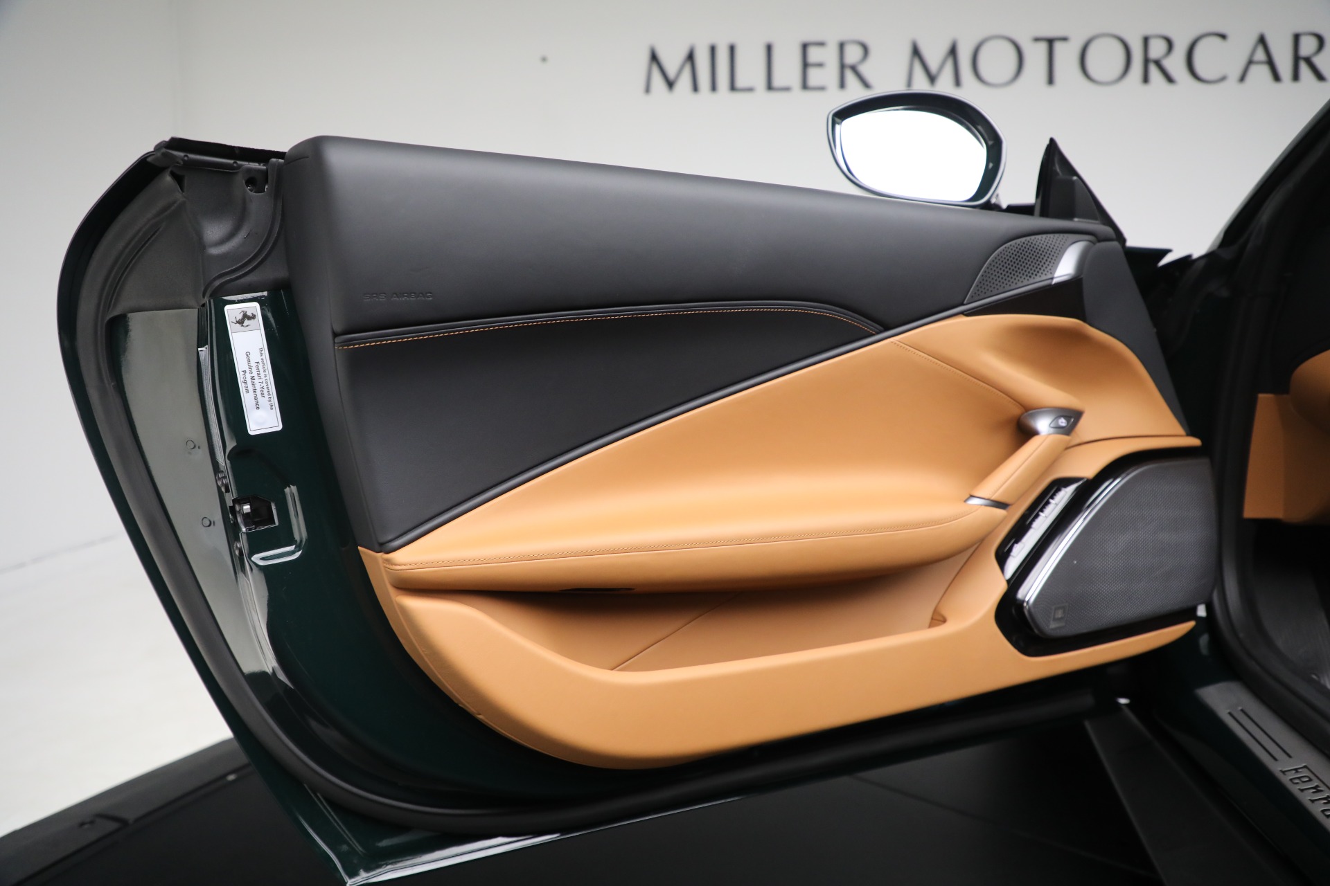 Used-2025-Ferrari-Roma-Spider