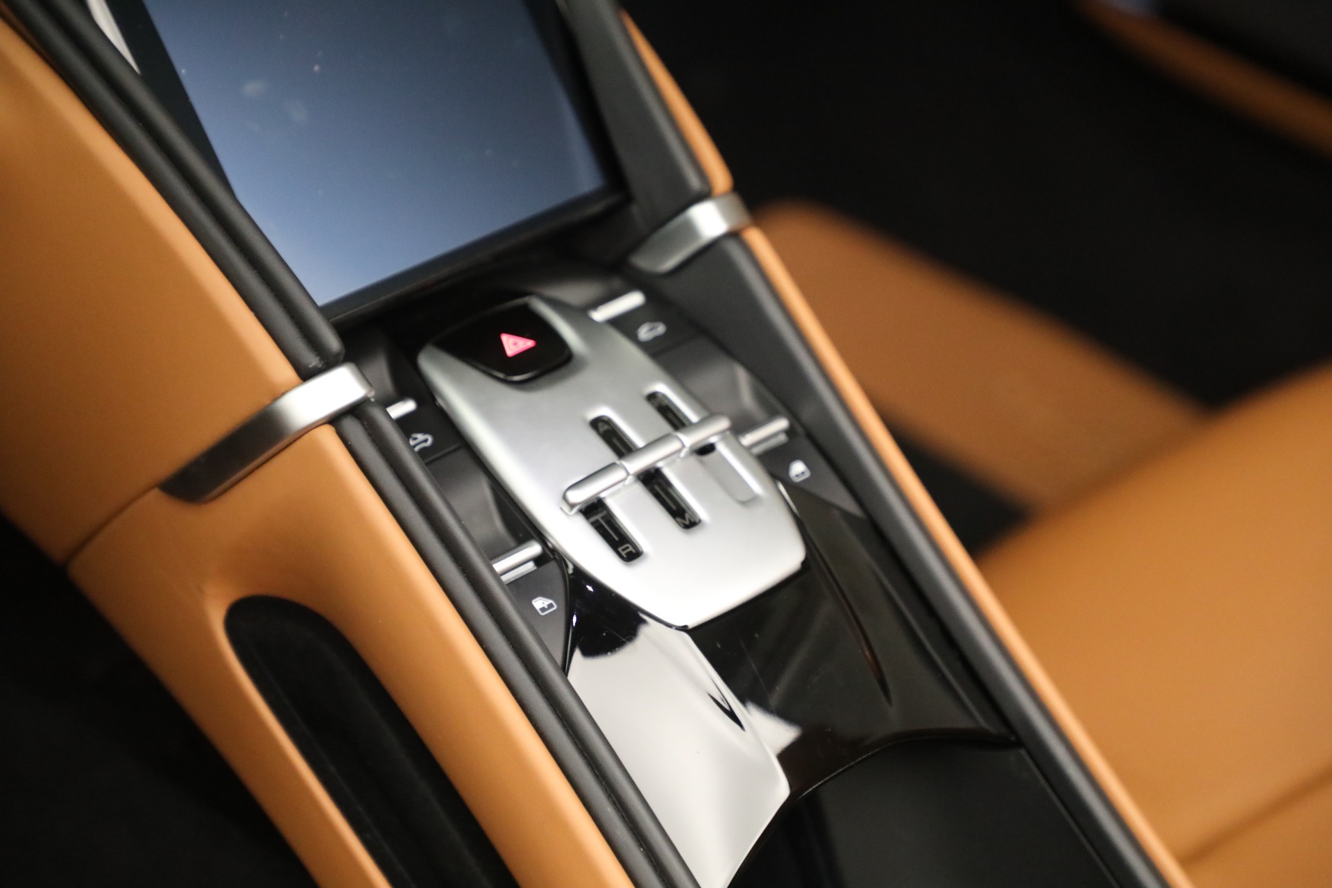 Used-2025-Ferrari-Roma-Spider