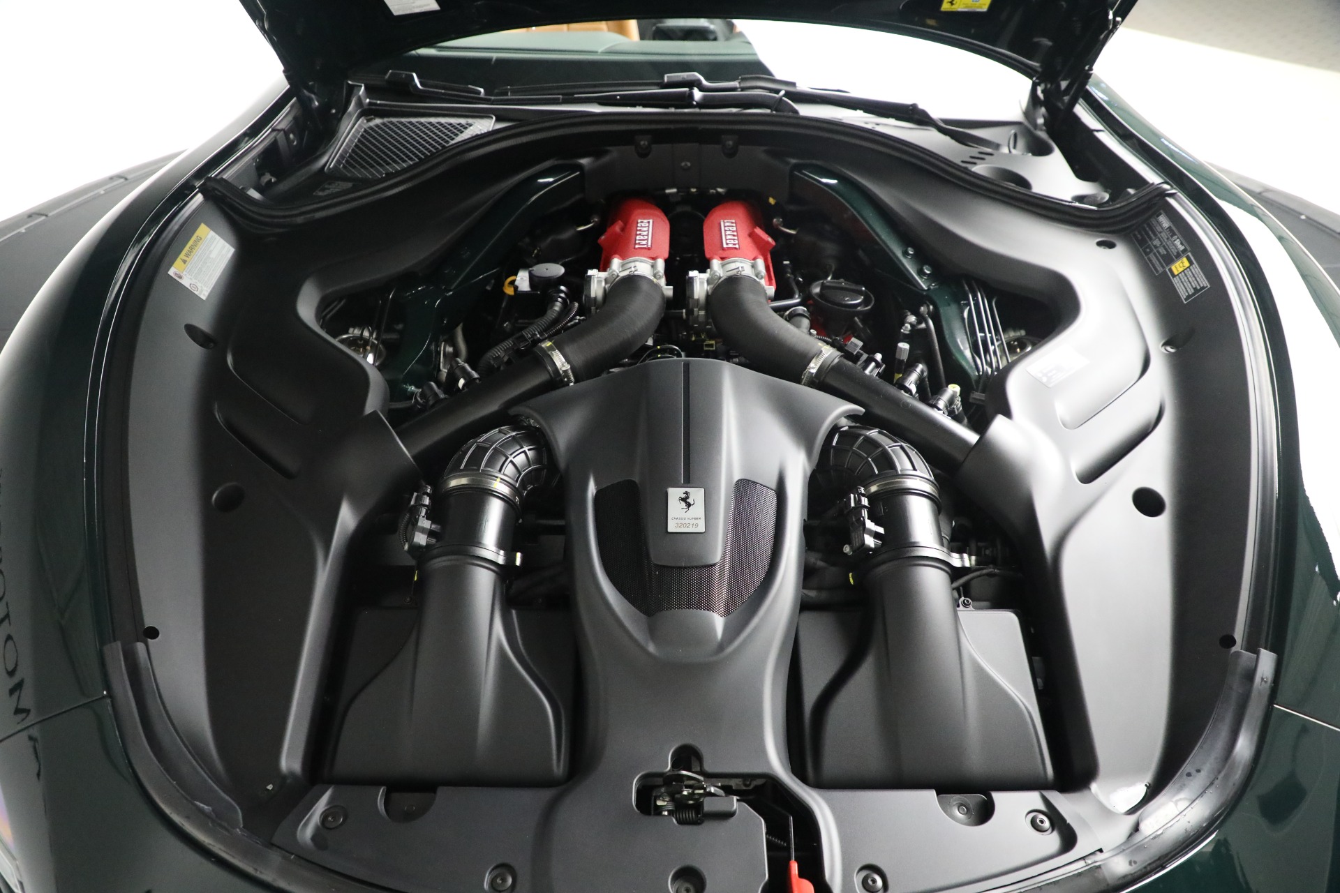 Used-2025-Ferrari-Roma-Spider