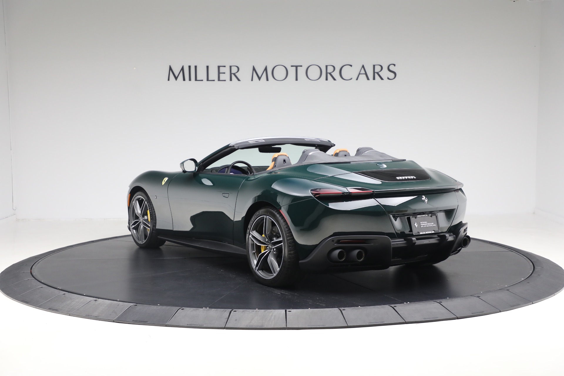 Used-2025-Ferrari-Roma-Spider