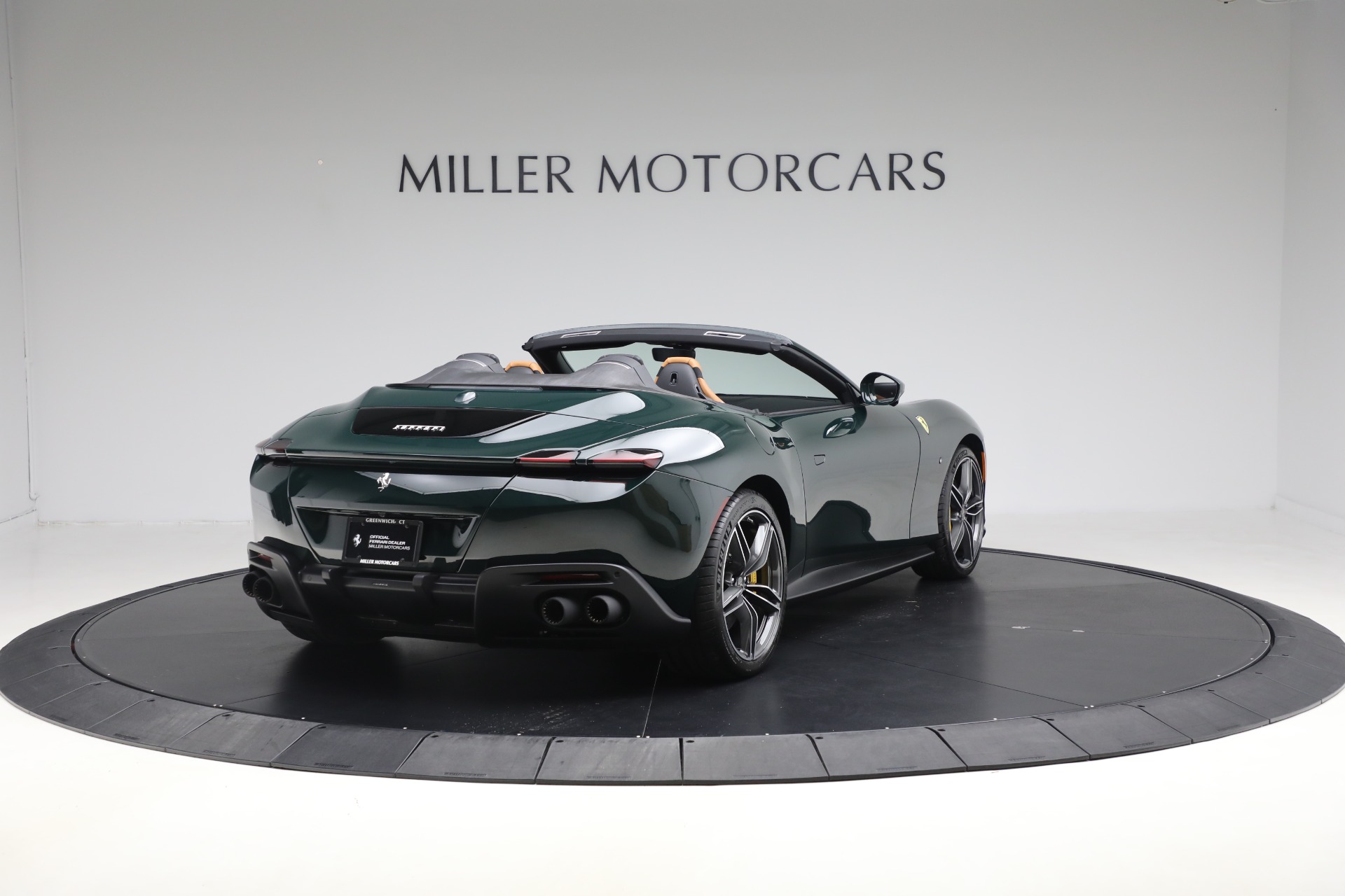 Used-2025-Ferrari-Roma-Spider