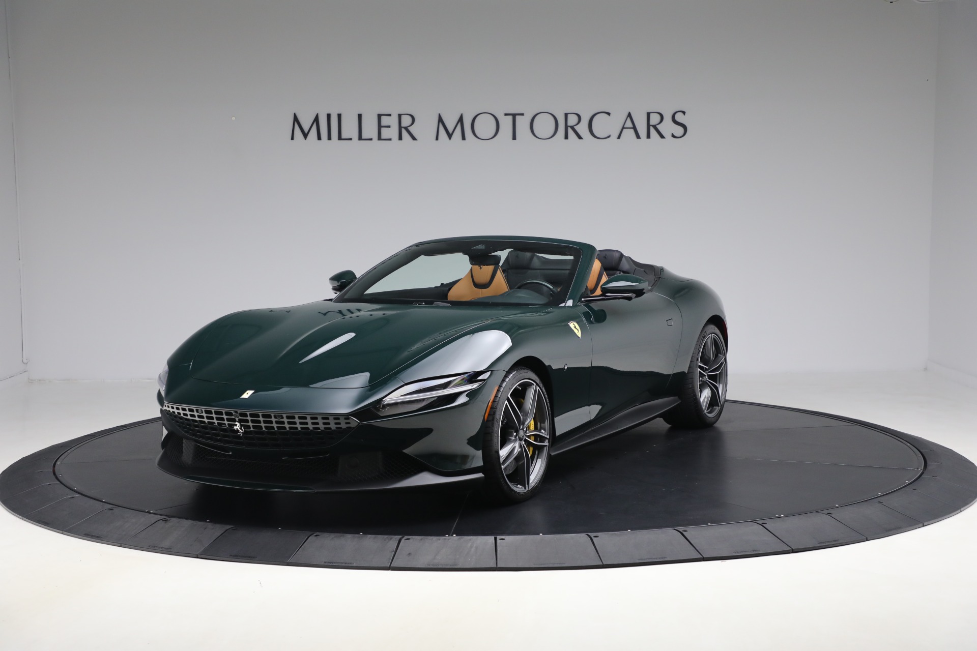 Used-2025-Ferrari-Roma-Spider
