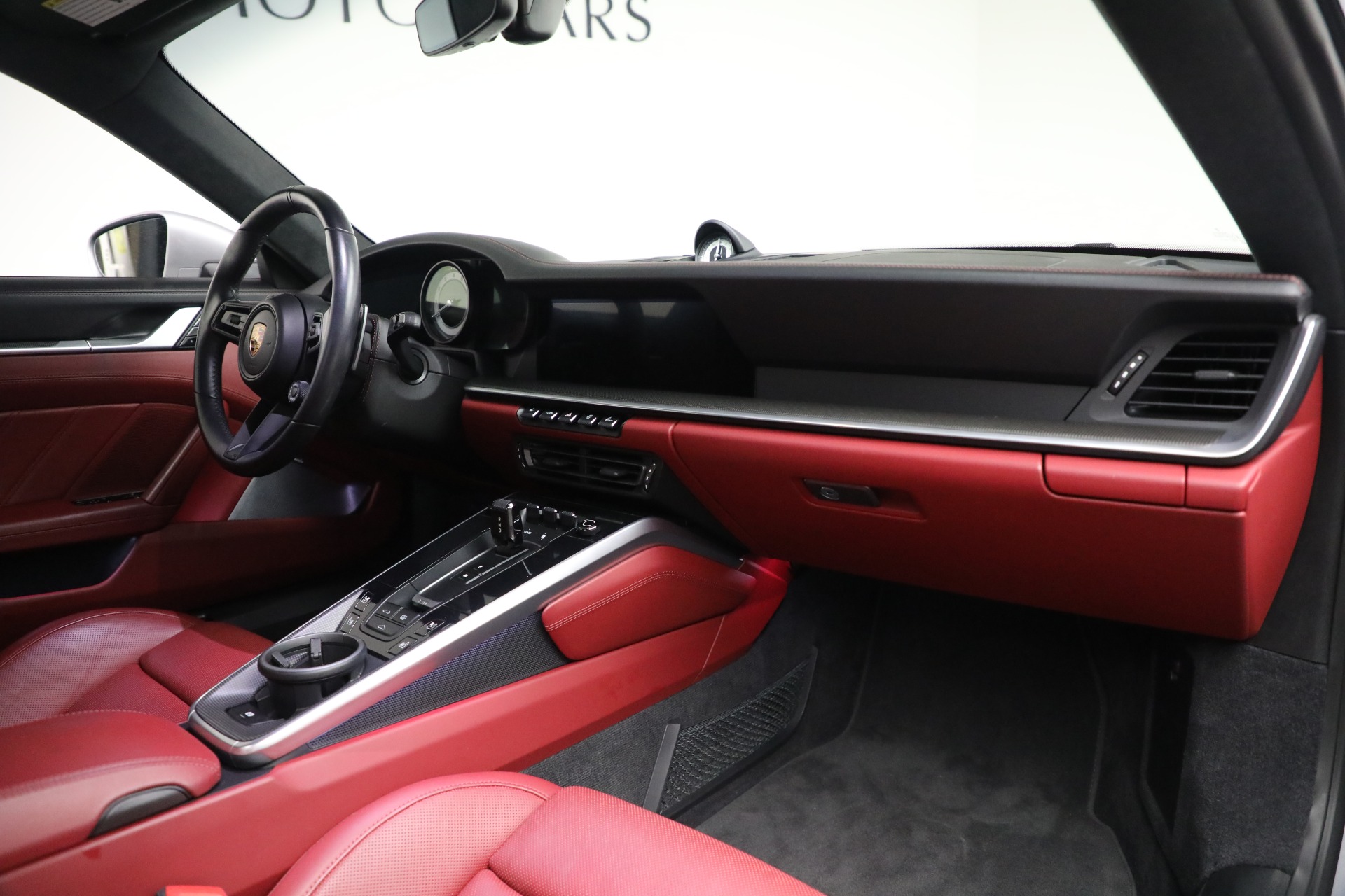 Used-2021-Porsche-911-Turbo-S