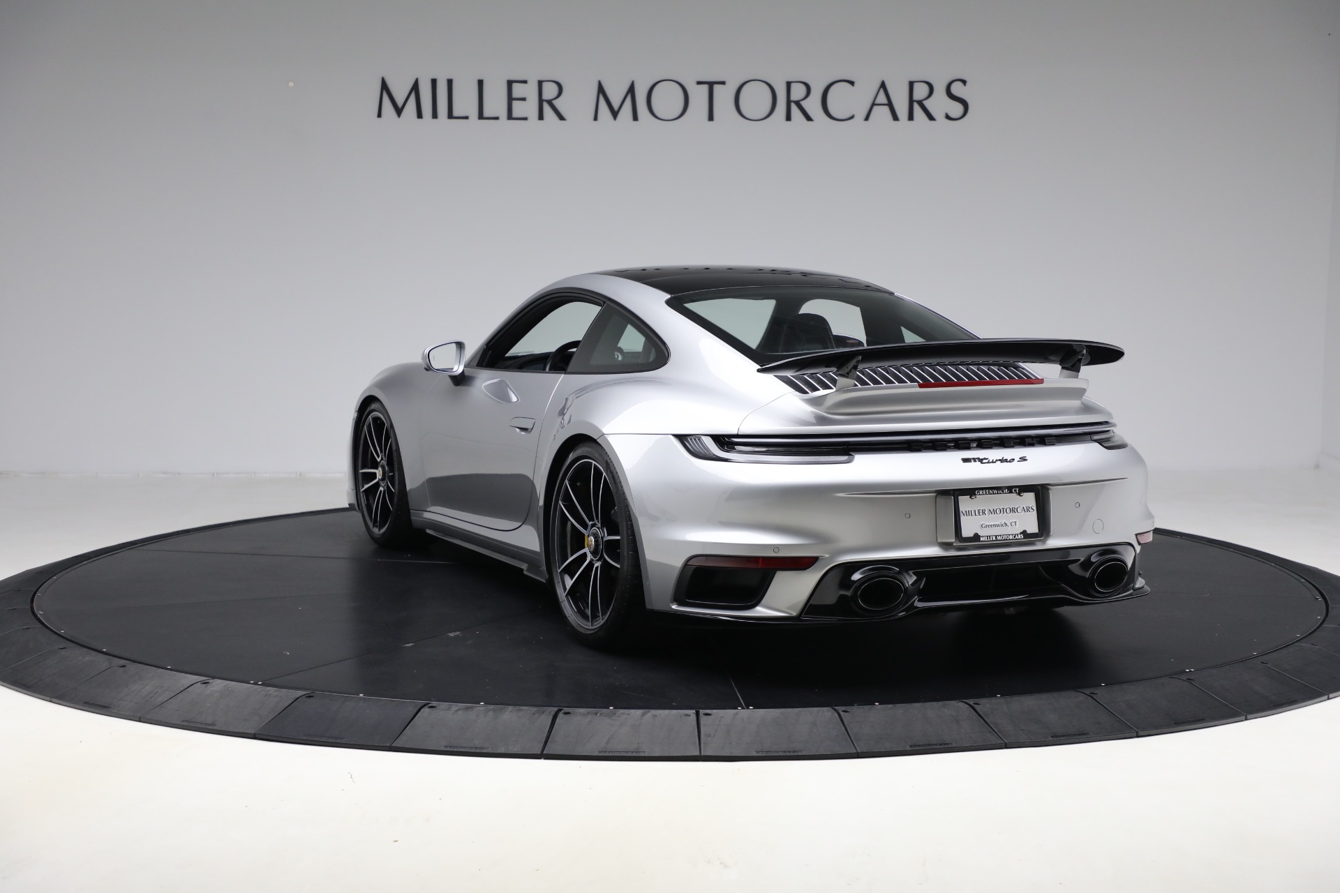 Used-2021-Porsche-911-Turbo-S