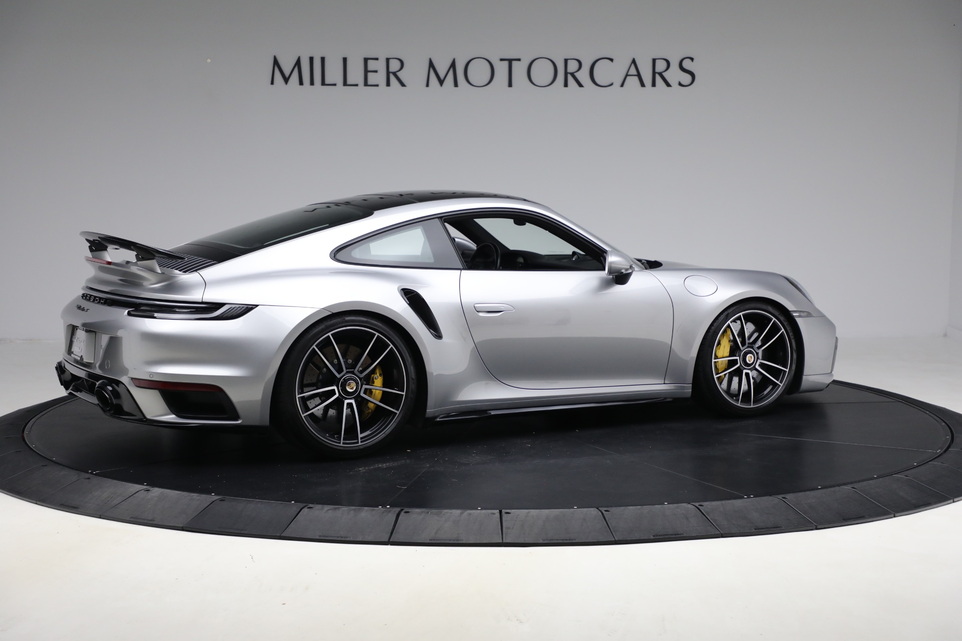 Used-2021-Porsche-911-Turbo-S