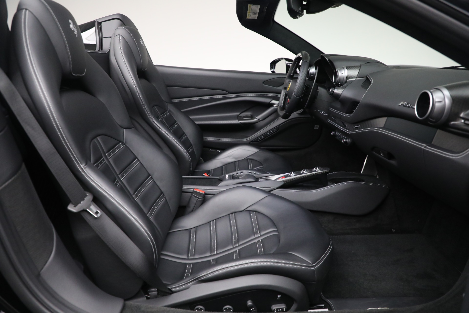 Used-2021-Ferrari-F8-Spider