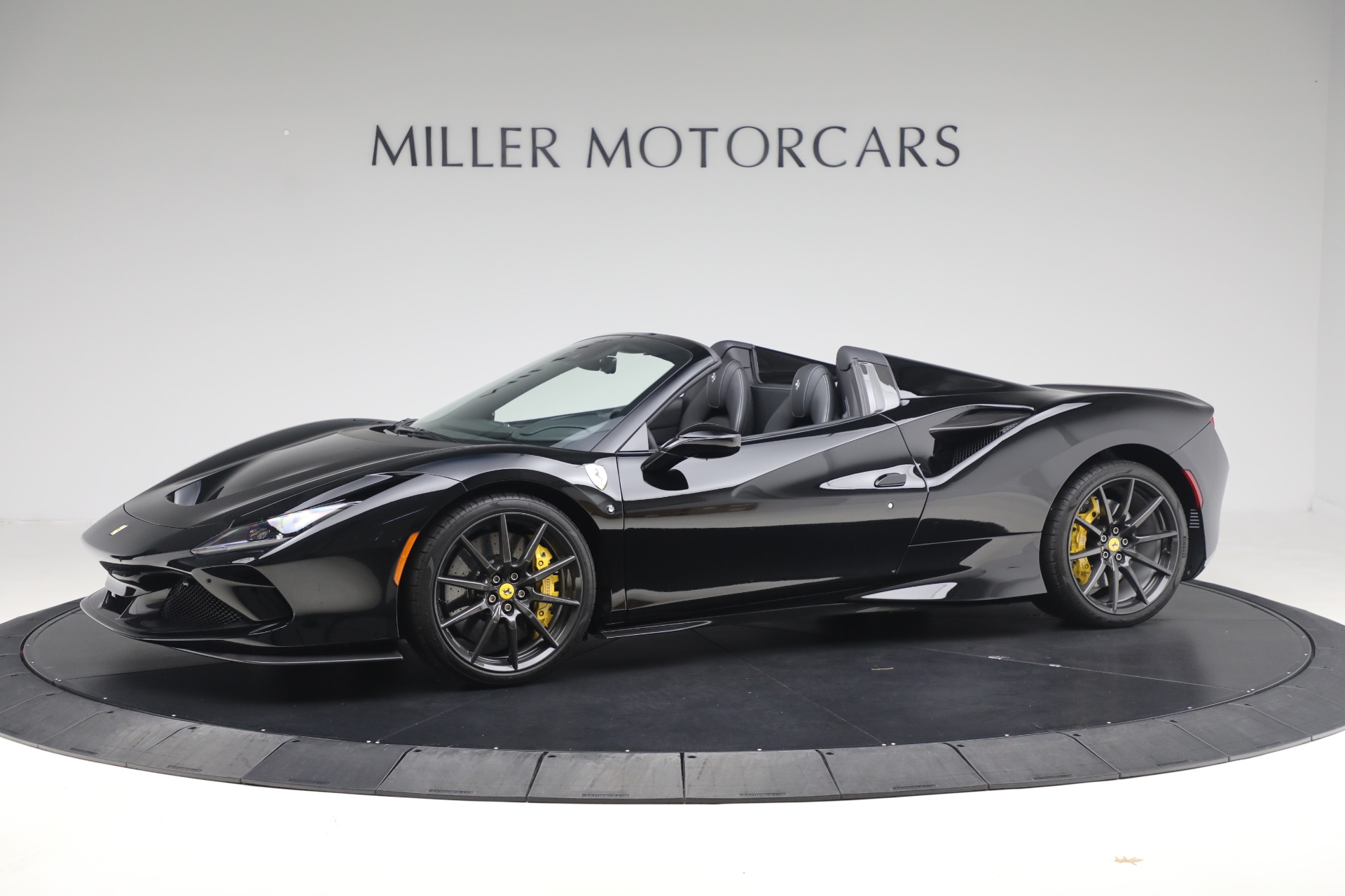 Used-2021-Ferrari-F8-Spider