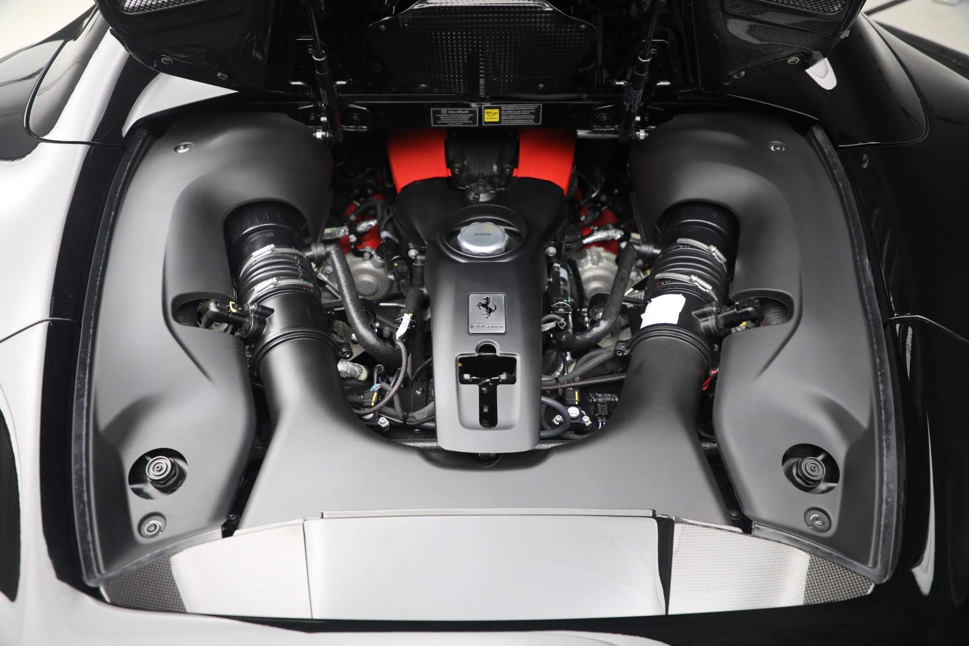 Used-2021-Ferrari-F8-Spider