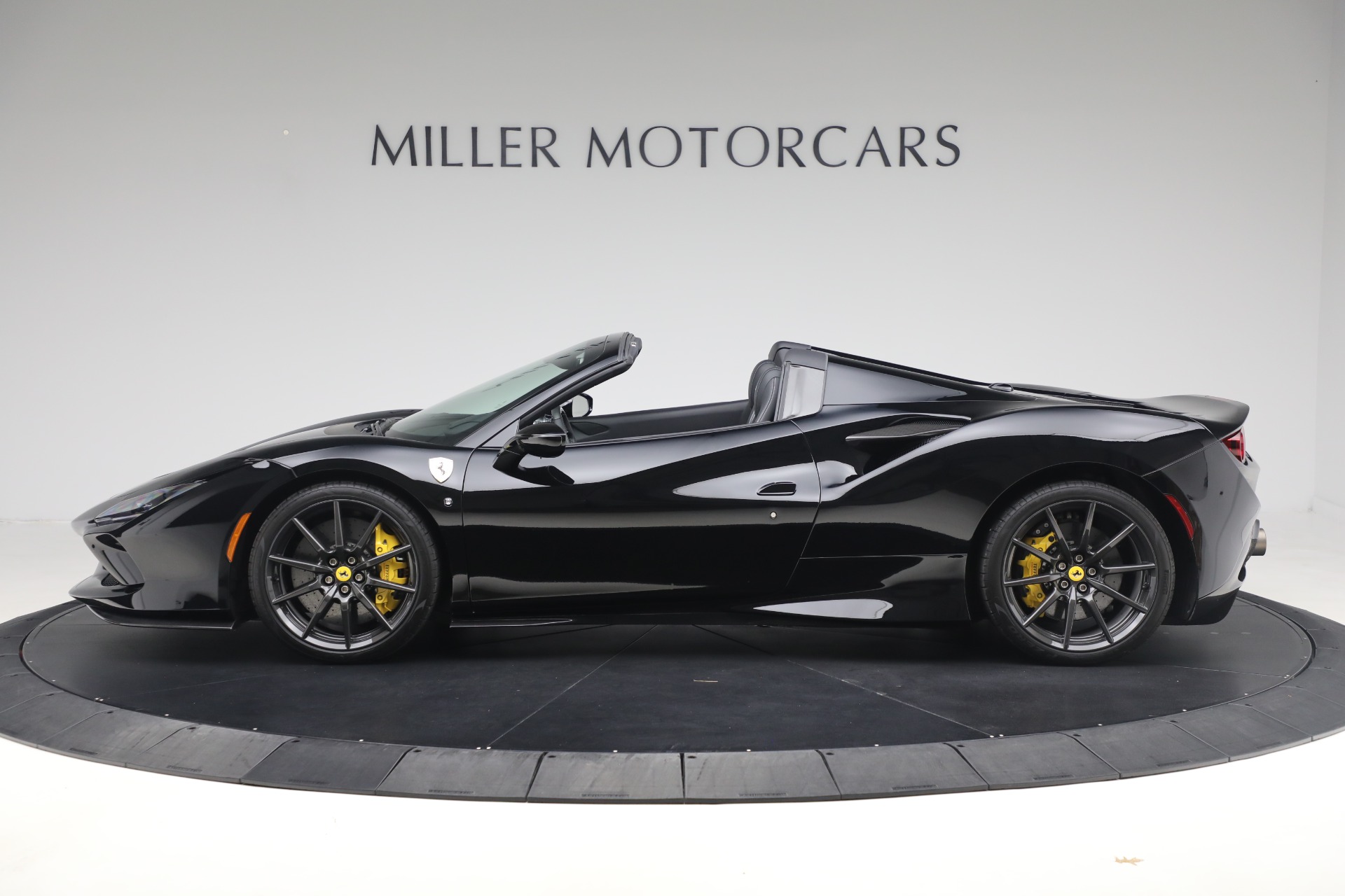 Used-2021-Ferrari-F8-Spider