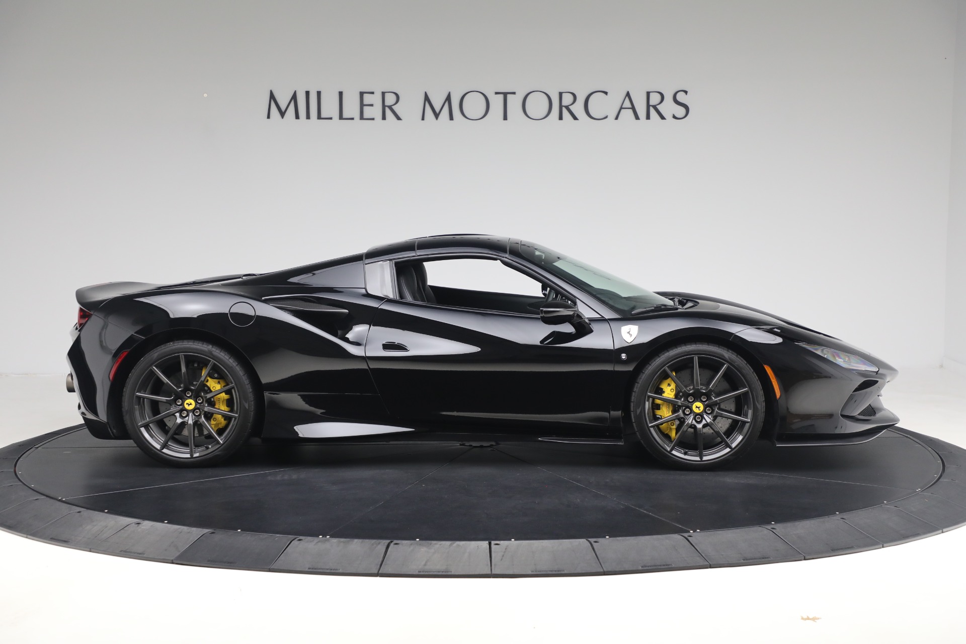 Used-2021-Ferrari-F8-Spider