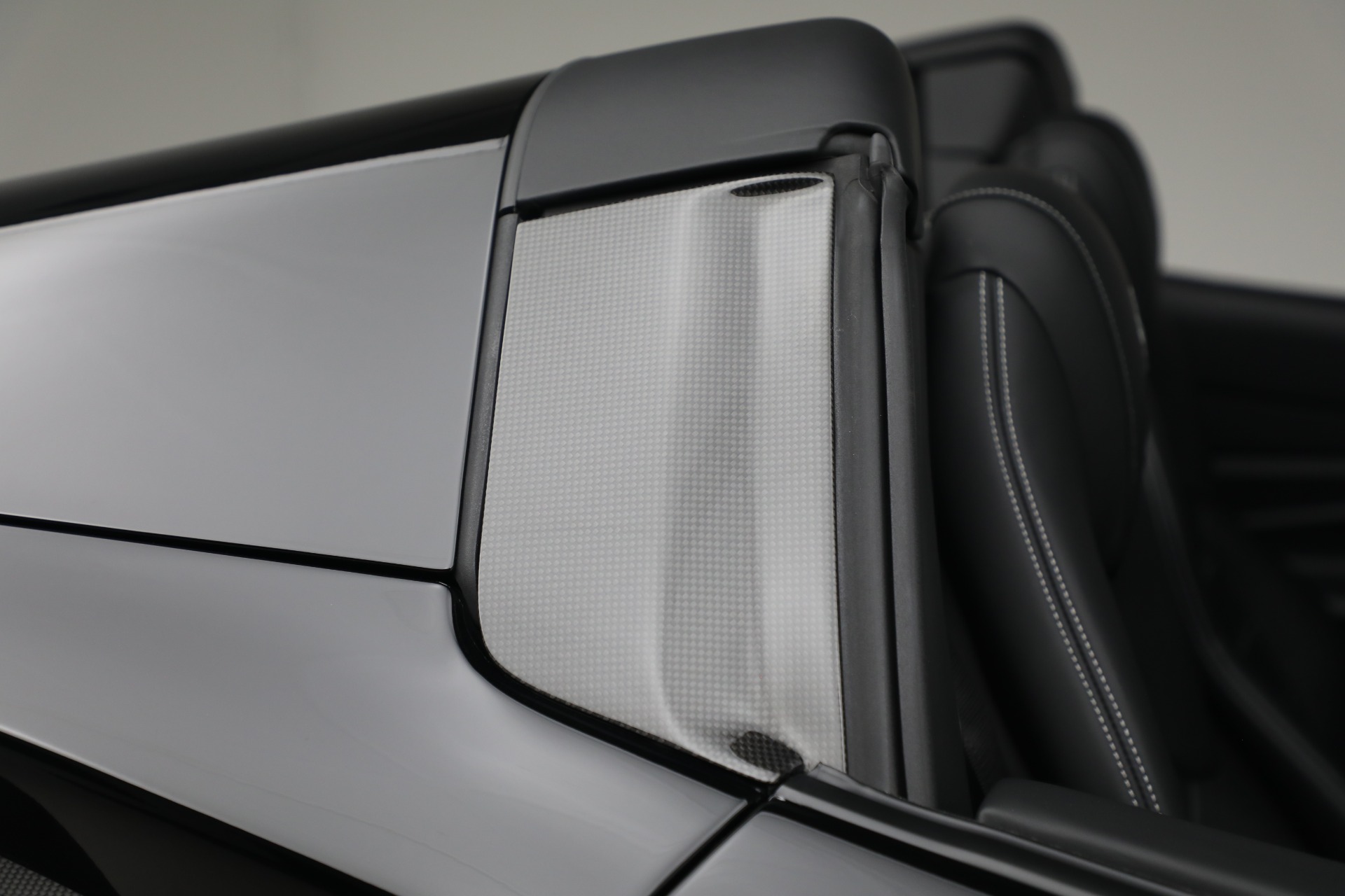 Used-2021-Ferrari-F8-Spider